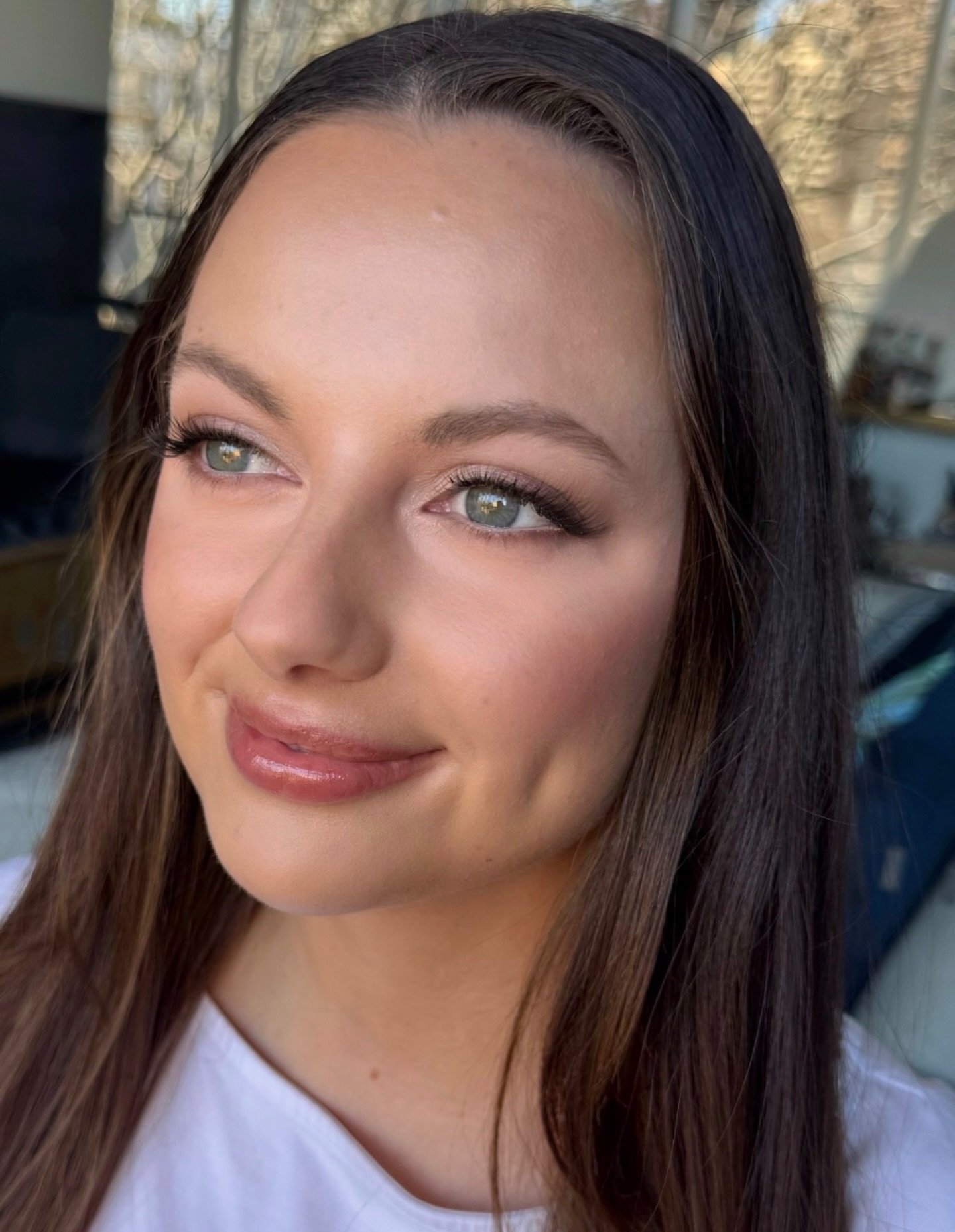 Making the most of my little sister being back in Aus for a quick makeup play 🥰💖

Totally obsessed with @meccamax plush lipliner paired with @rarebeauty nearly apricot gloss