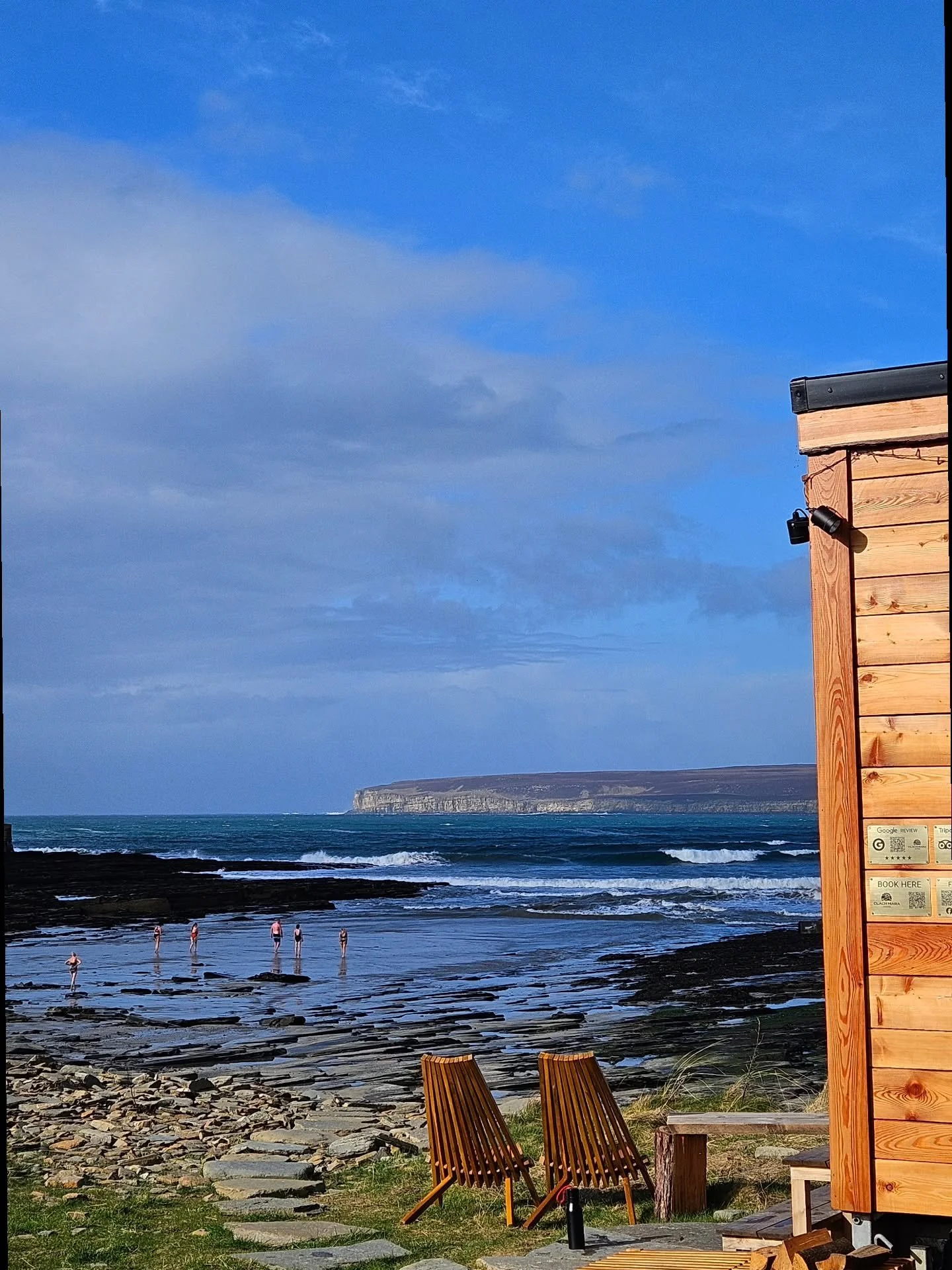 Back in Castletown this weekend after a few weeks away 🙂🔥

Been nice to have a little break, and do a fun pop-up day for the Scottish Surfing Championships 🌊

Now we are settling back into Castletown for a wee while 😍

Still a little disrupted as