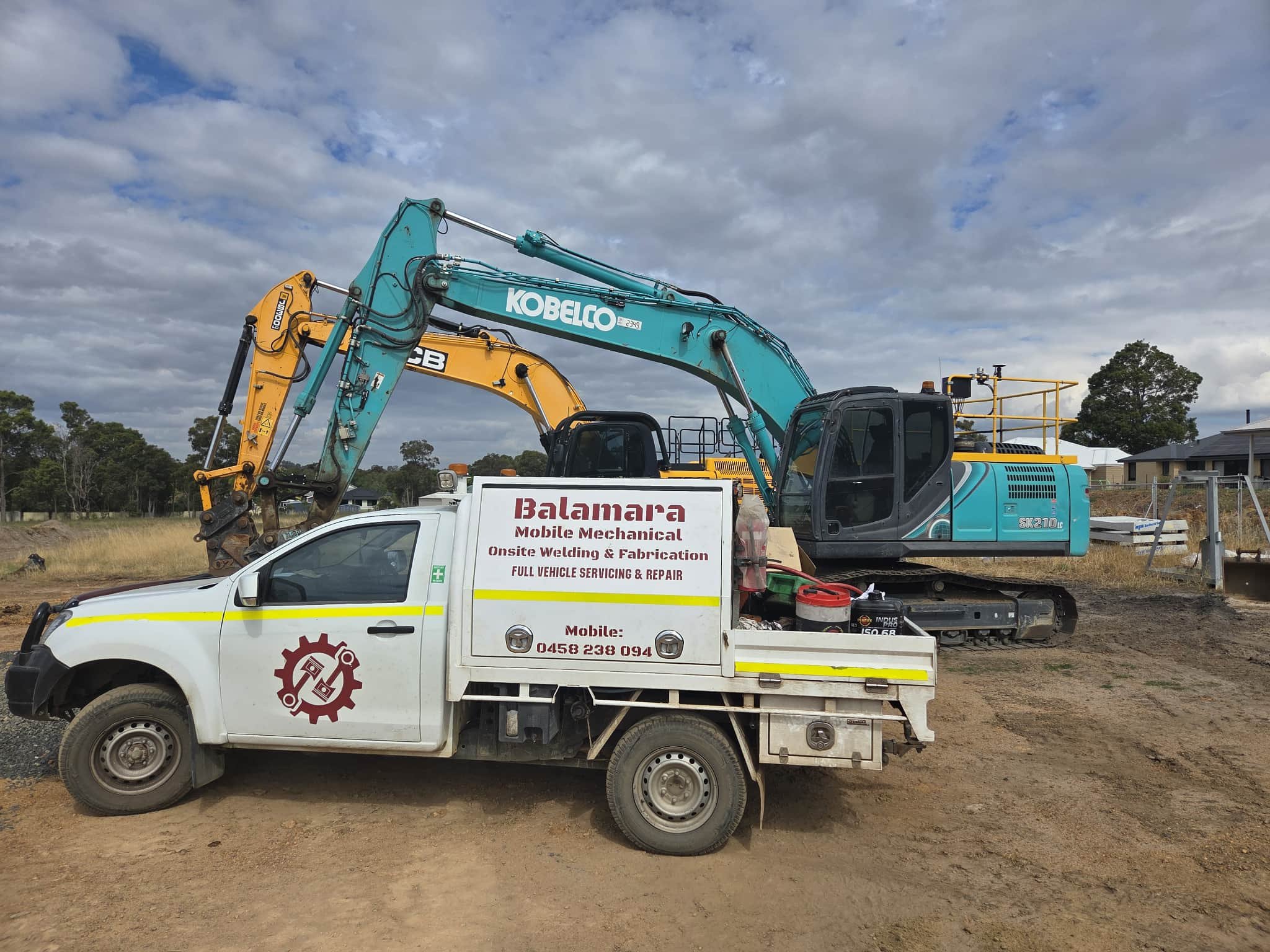 Balamara service ute onsite with 2 excavators behind