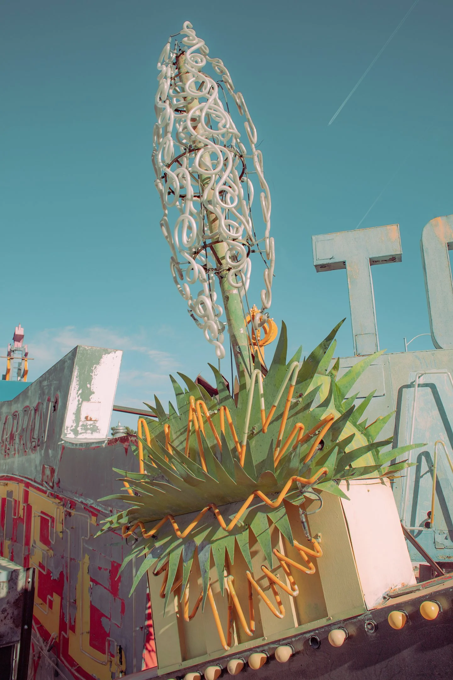 Las Vegas Sign.jpg