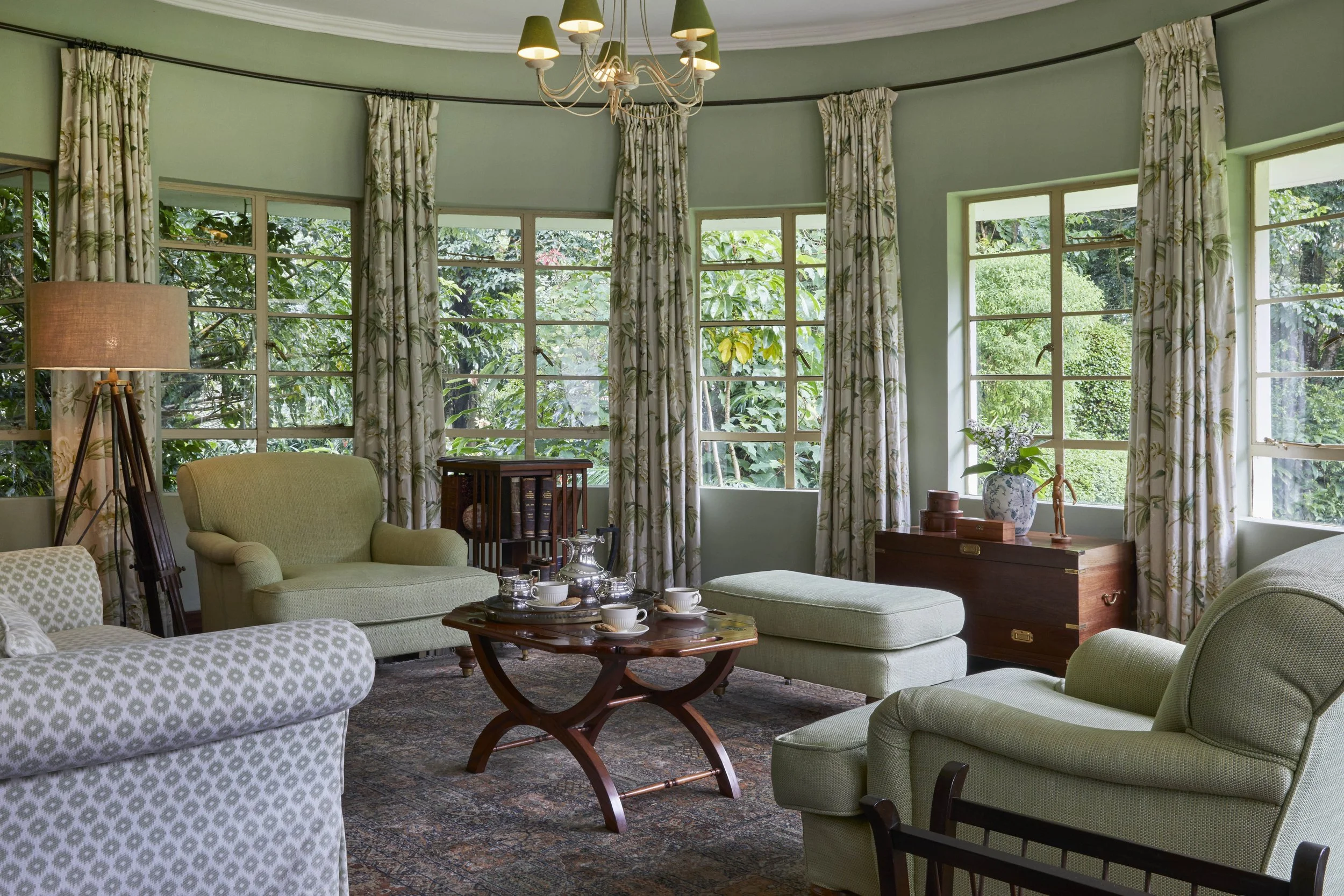 Legendary Lodge - Conservatory.jpg