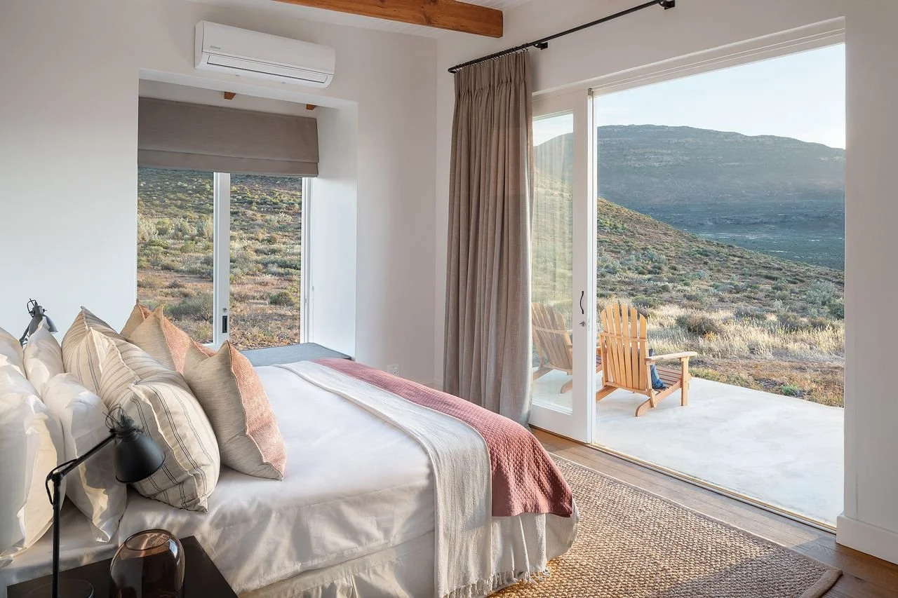 Simbavati Cederberg Ridge - Accommodation 08 - Superior Suite Bedroom.jpg