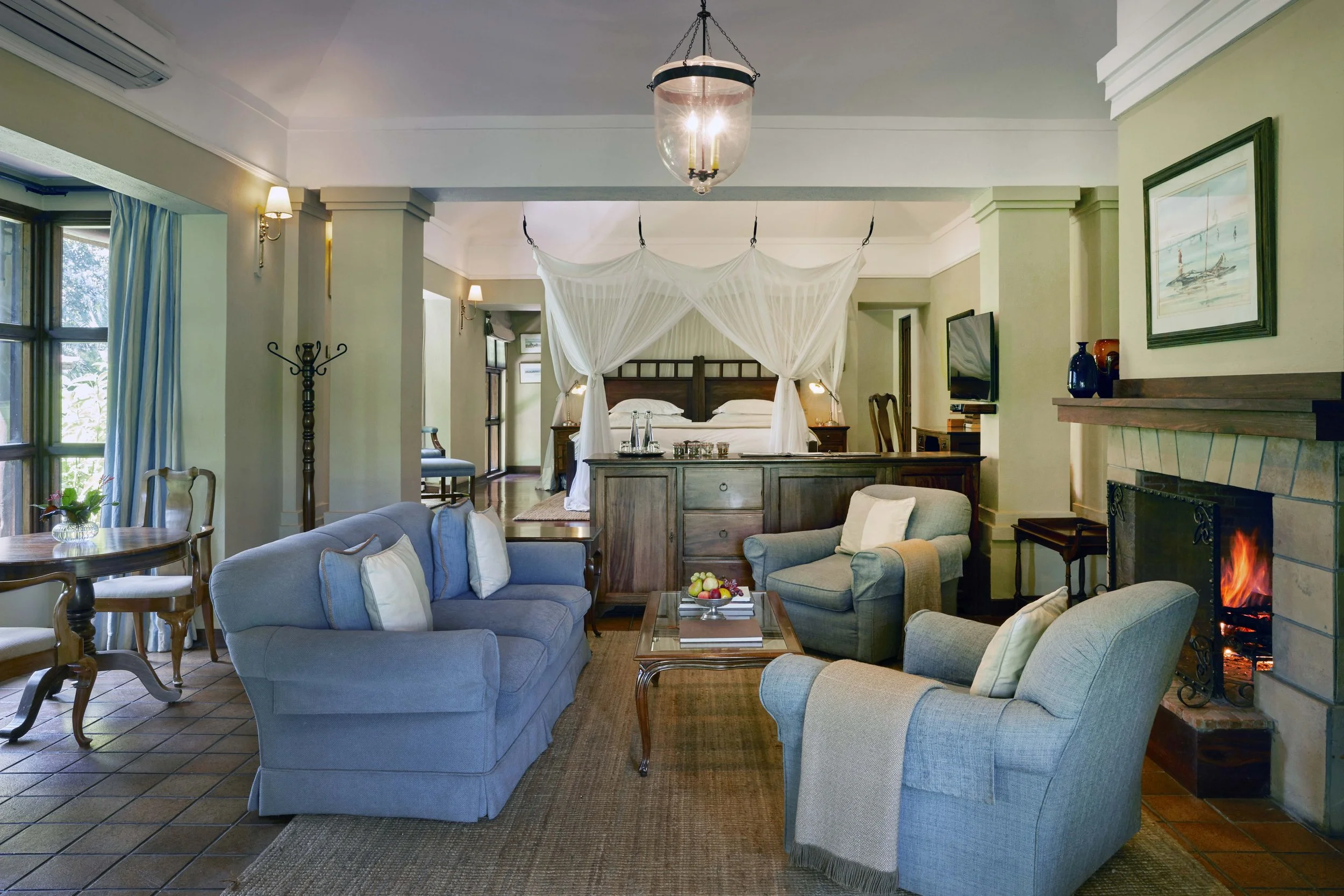 Legendary Lodge - garden cottage room wide.jpg