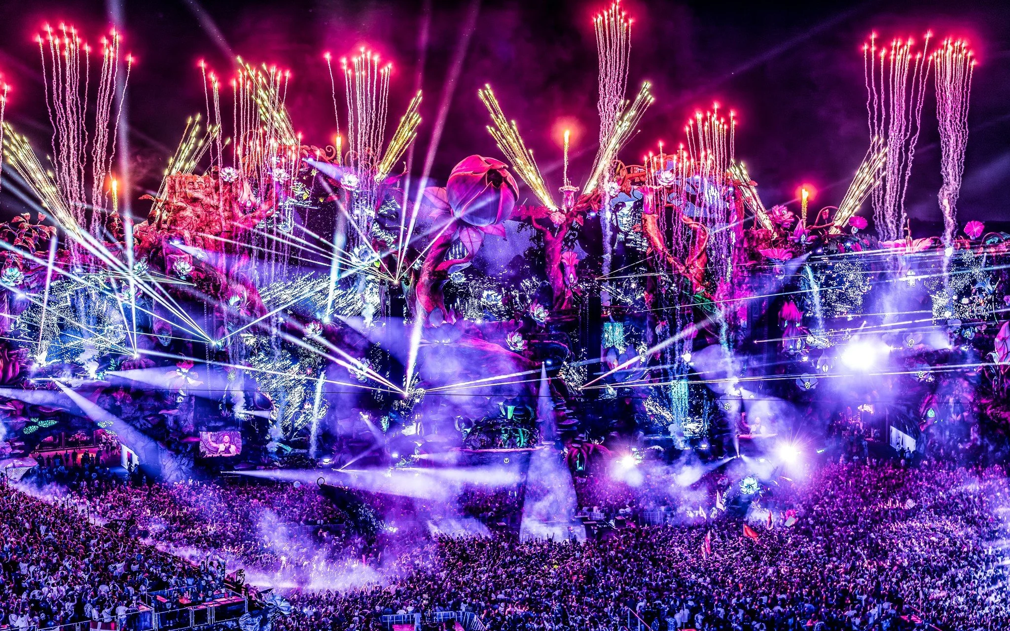 Tomorrowland-2024_unievento (25).jpg