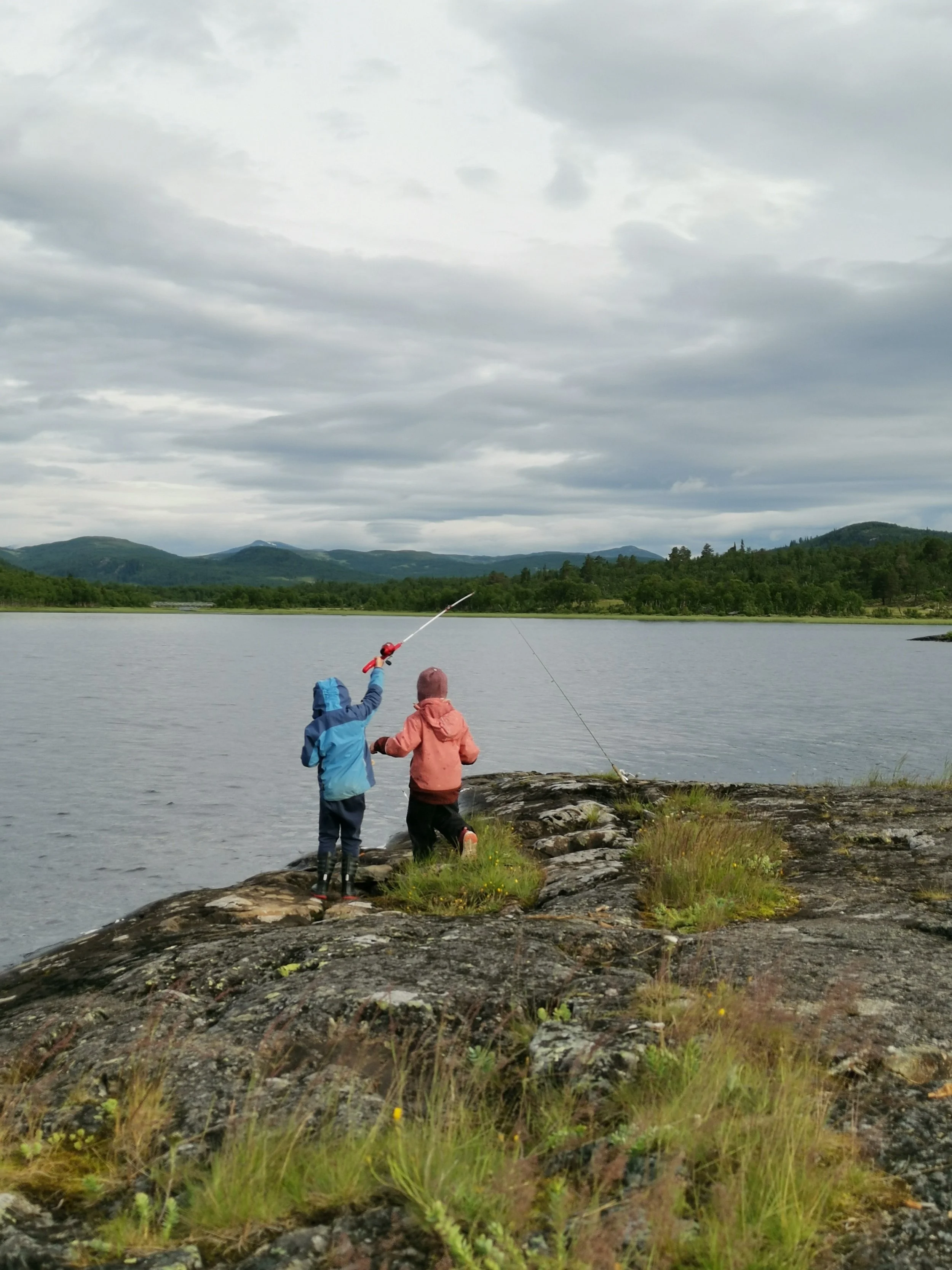 2 små. Foto: Lars Kristian Hatterud