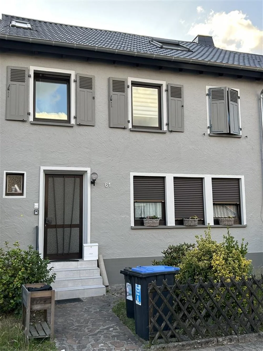 Sicht auf die Frontseite des Hauses