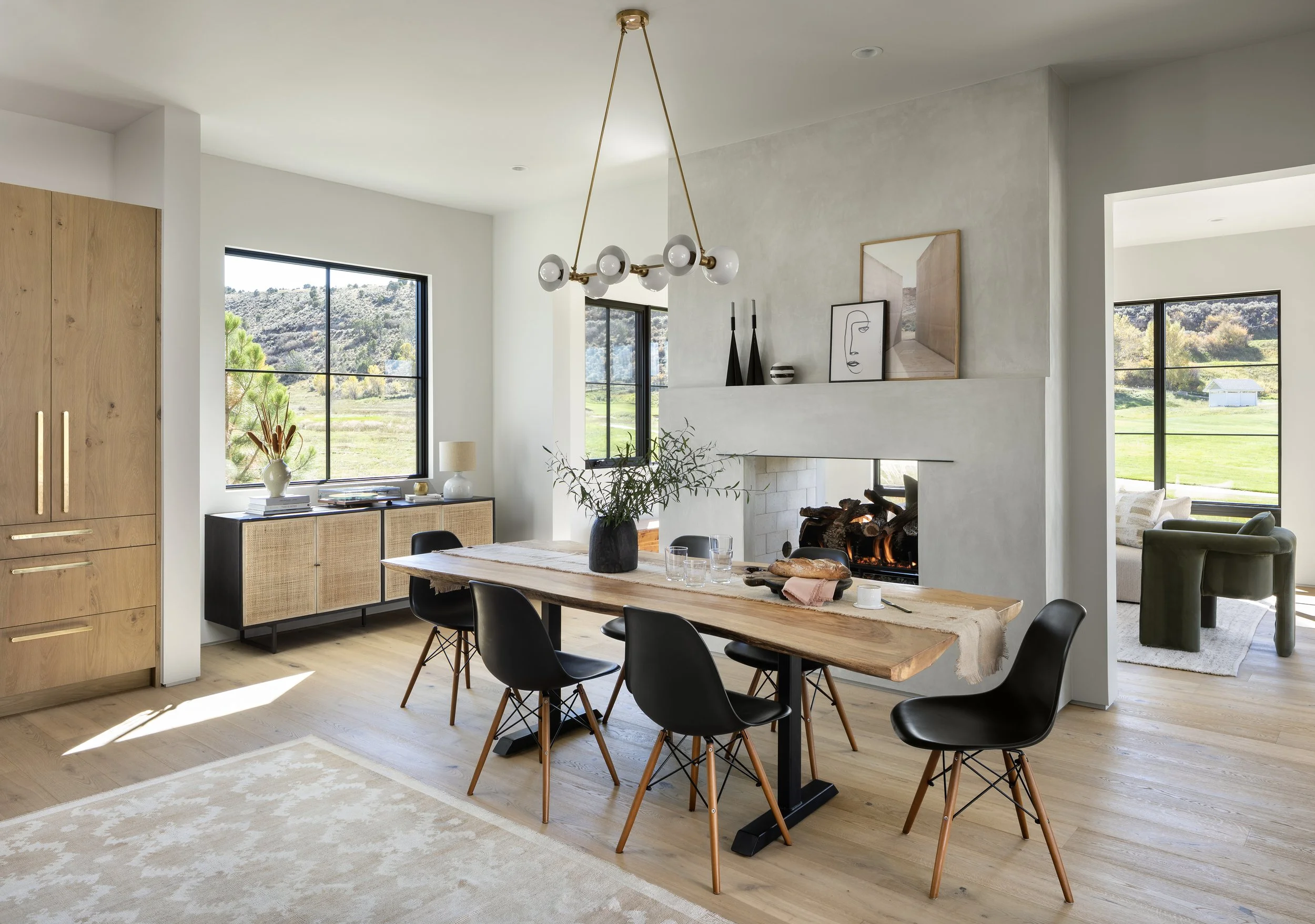 Honed-Studio-Interior-Design-Colorado-Alpine-Desert-Dining-Room.jpg