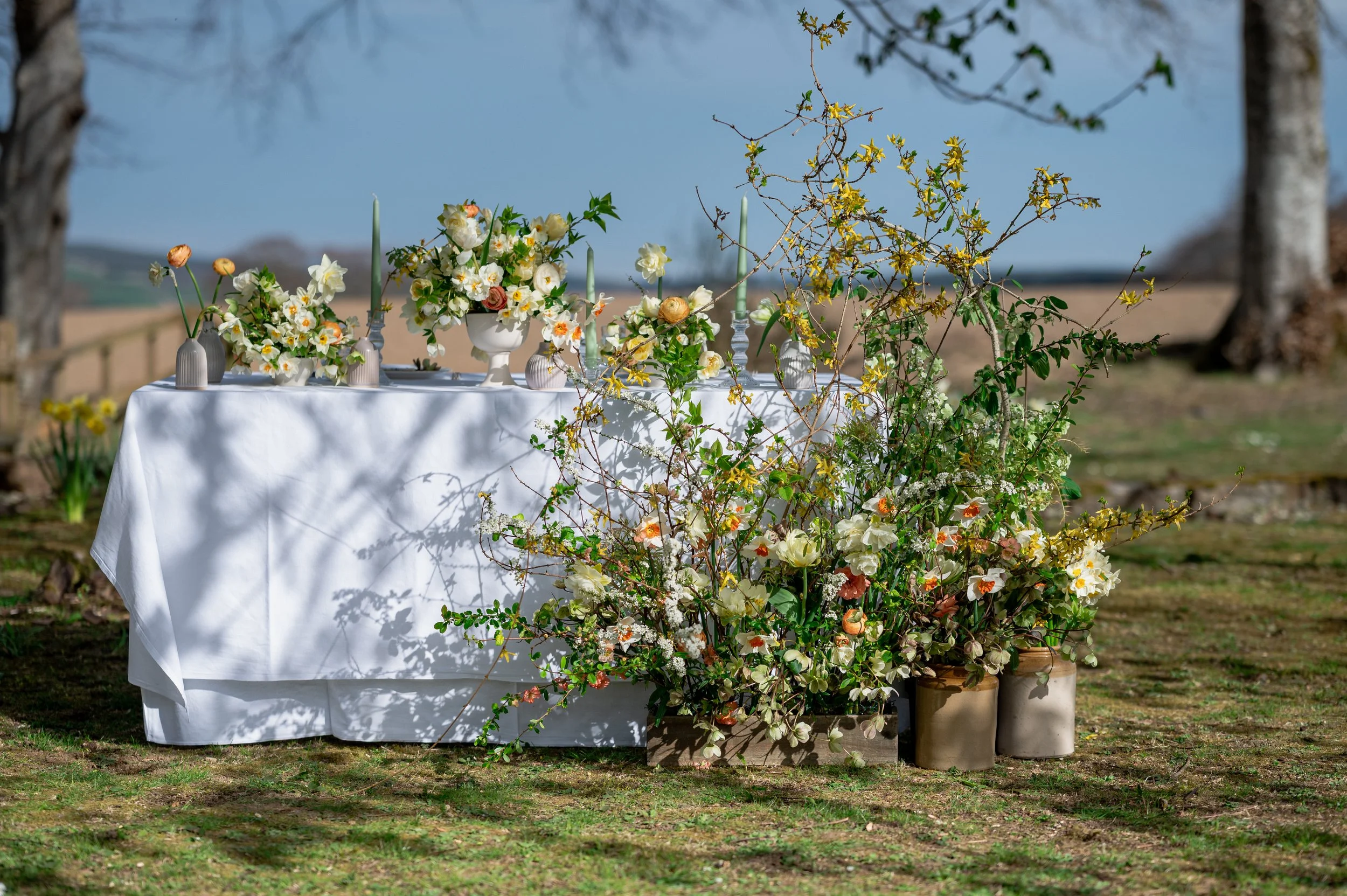 Romantic outdoor wedding table styling