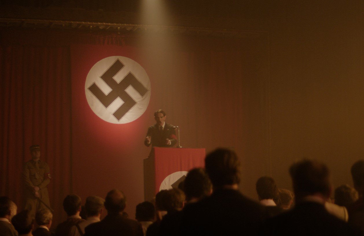 netflix-hitler-and-the-nazis.jpg