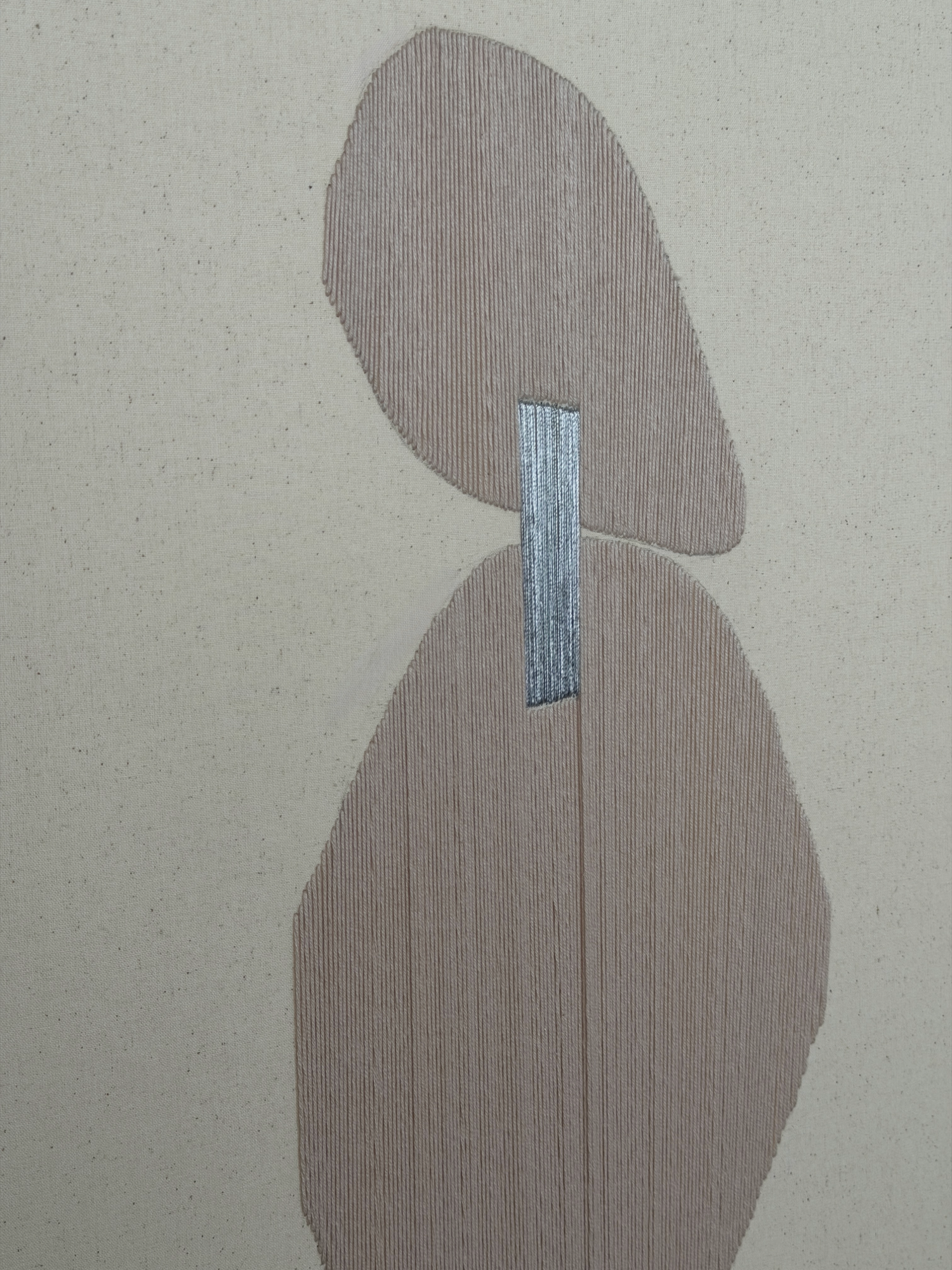 beige closeup.png