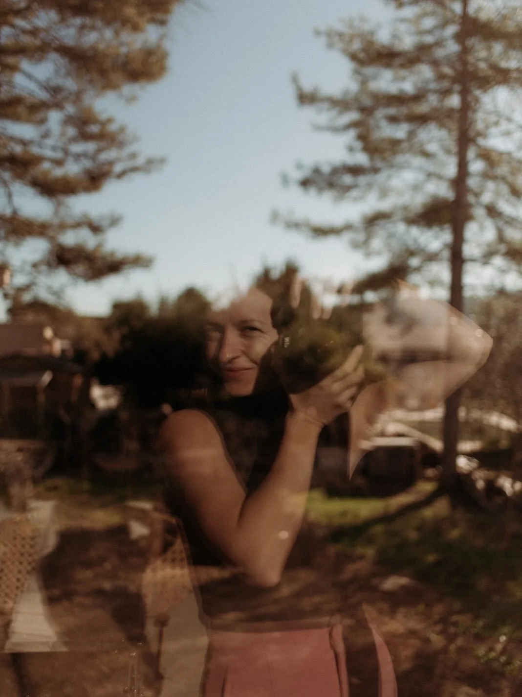 FR|PL

Je m&rsquo;appelle Anna et je vous aide &agrave; agir sur les plans &eacute;nerg&eacute;tiques de votre vie. 

L&rsquo;&eacute;nerg&eacute;tique, sans surprise, m&rsquo;a aid&eacute;. Elle m&rsquo;a ouvert un champ (tr&egrave;s large et inconn