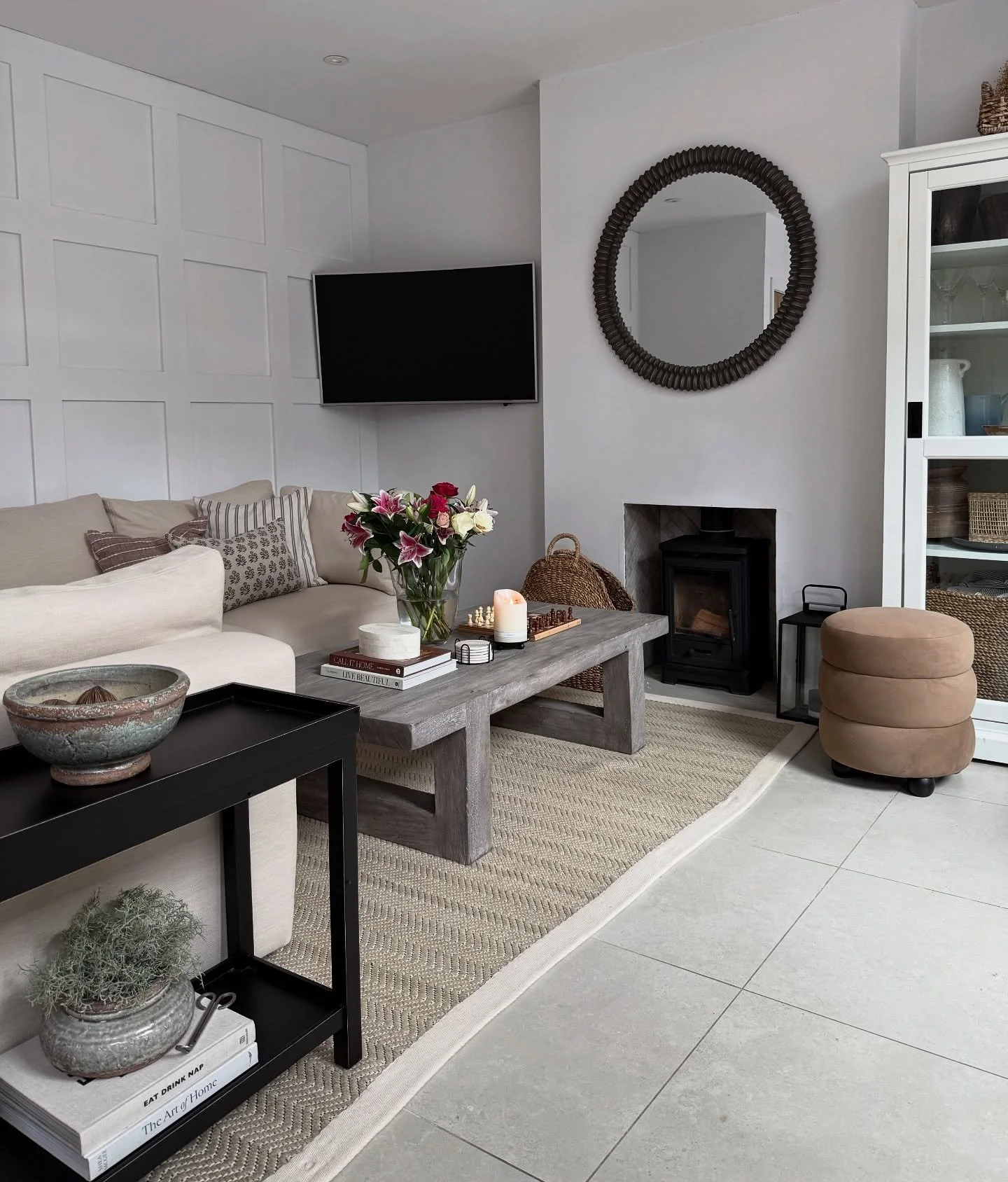 Space planning is everything 🤍 In this open-plan kitchen, we transformed an unused corner into a warm, snuggly seating nook, perfect for everyday living and entertaining too. Sometimes it&rsquo;s the little pockets of space that make the biggest dif