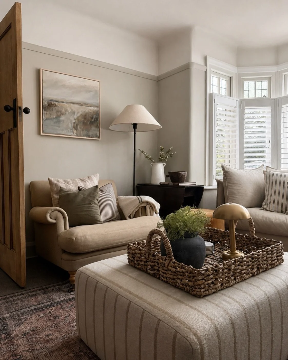Small in size, big on comfort 🤍

I loved designing this snug lounge space. It may not be the largest room in the house, but thoughtful design is never about square footage &mdash; it&rsquo;s about creating a space that feels welcoming, functional an