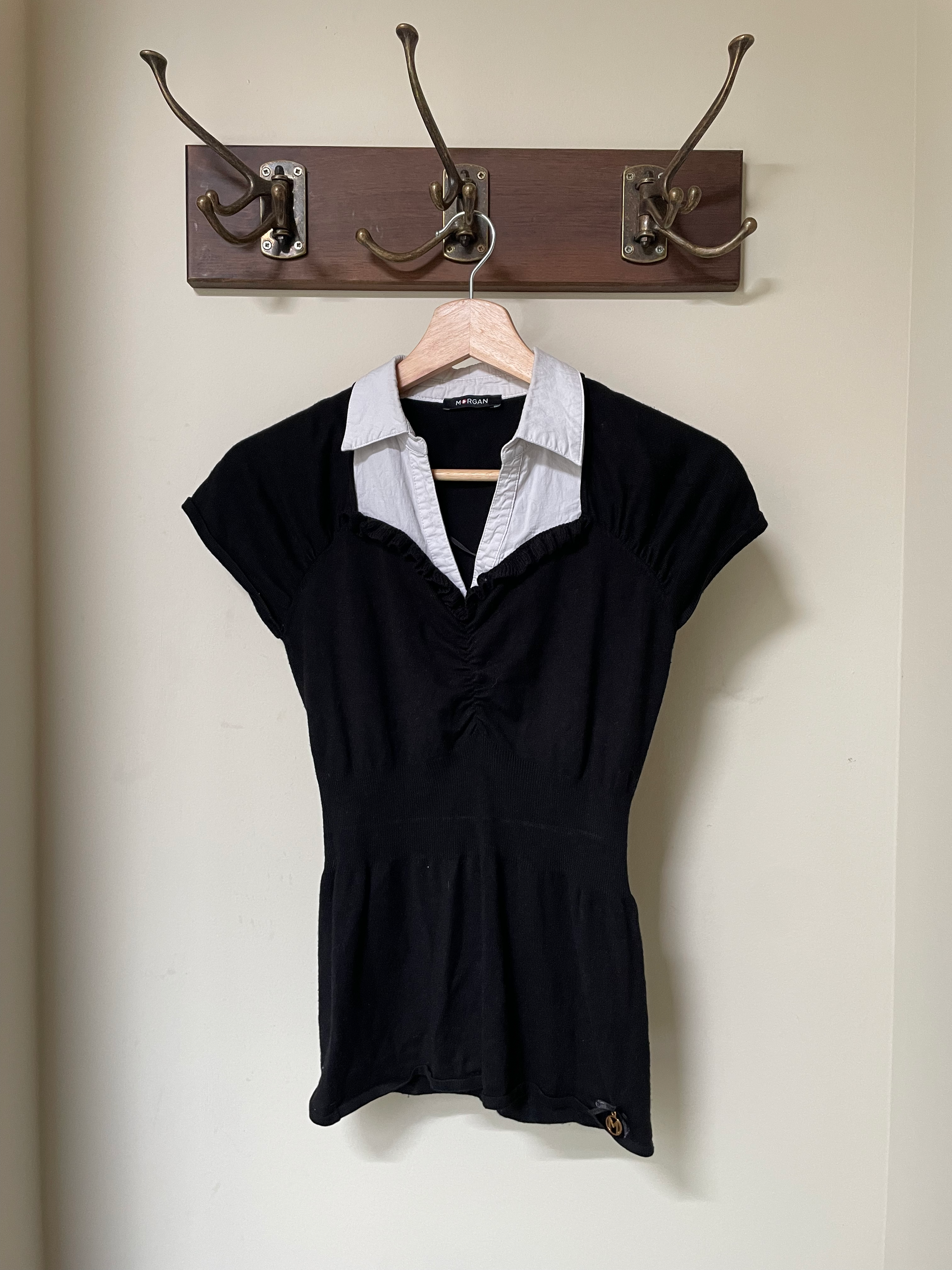 Morgan Black Knit Top with White Collar