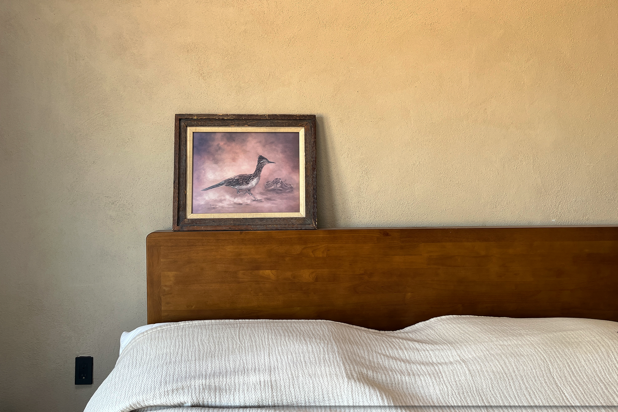 Lil Big Bend Vista Bed Terlingua Hotel.png