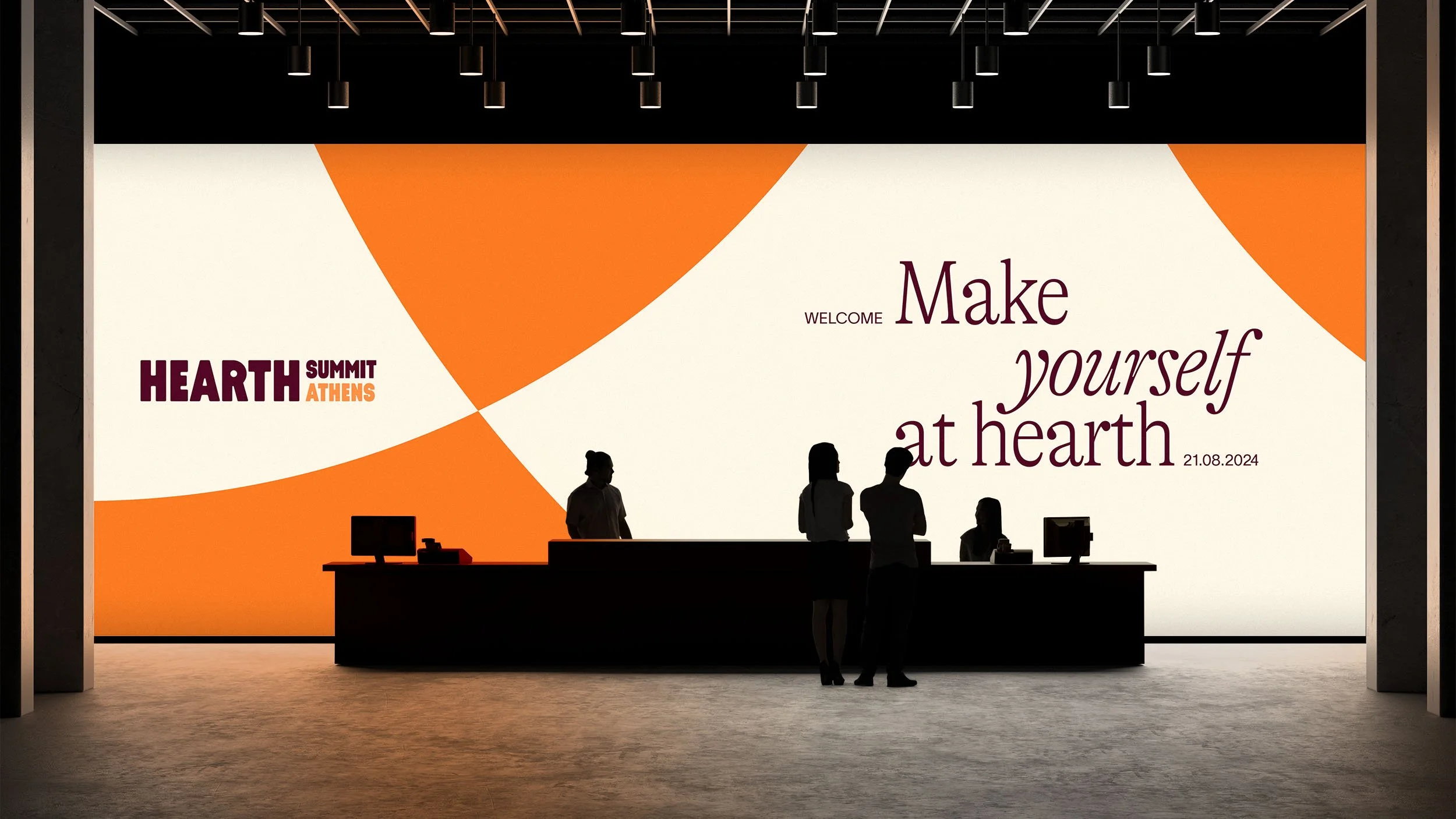 Grand panneau d'accueil d'un forum ou conférence à Athènes, avec des silhouettes de personnes à un comptoir à l'avant, affichant le texte "Make yourself at home" et les détails de l'événement.