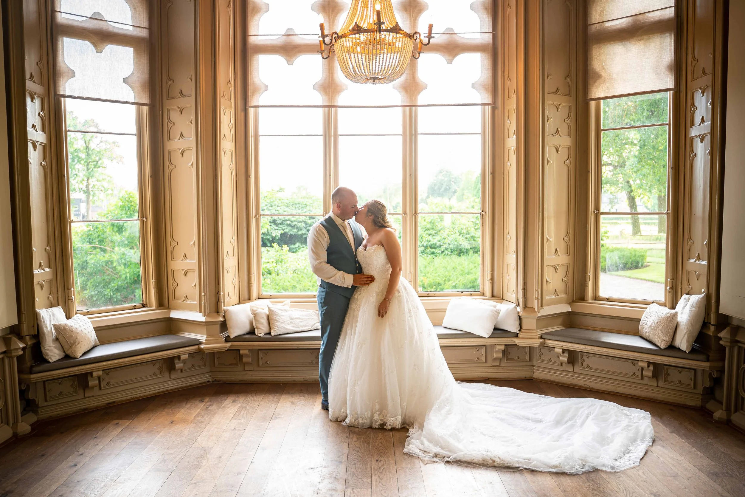 bruidsfotografie met warm licht door Diaspictures
