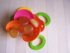 The Mommy War Machine: Put a binky in it! 