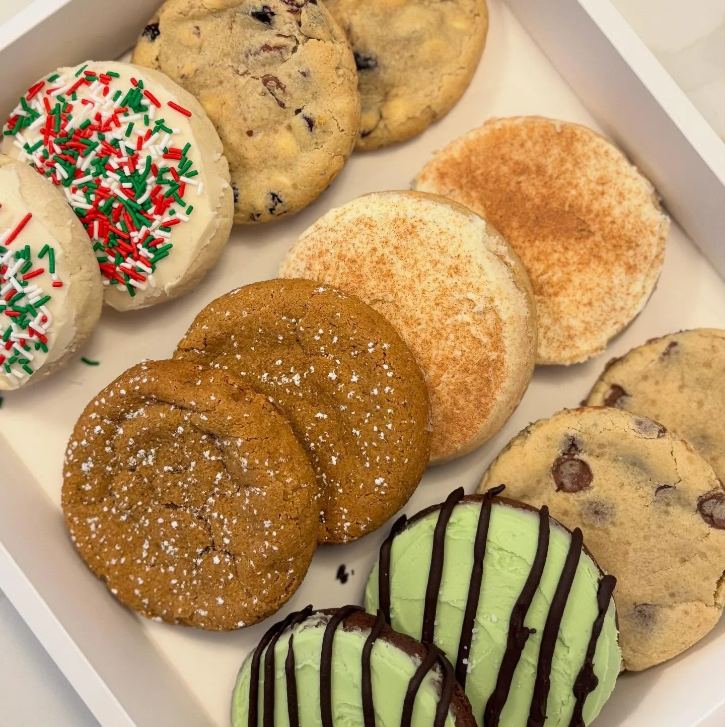 ✨ Our Holiday Box is full of Nostalgia! ✨
 A classic holiday assortment, filled with all our seasonal best sellers in our signature green box, ready for gifting.
We&rsquo;ve already had a ton of orders rolling in, so Reserve yours early so you don&rs