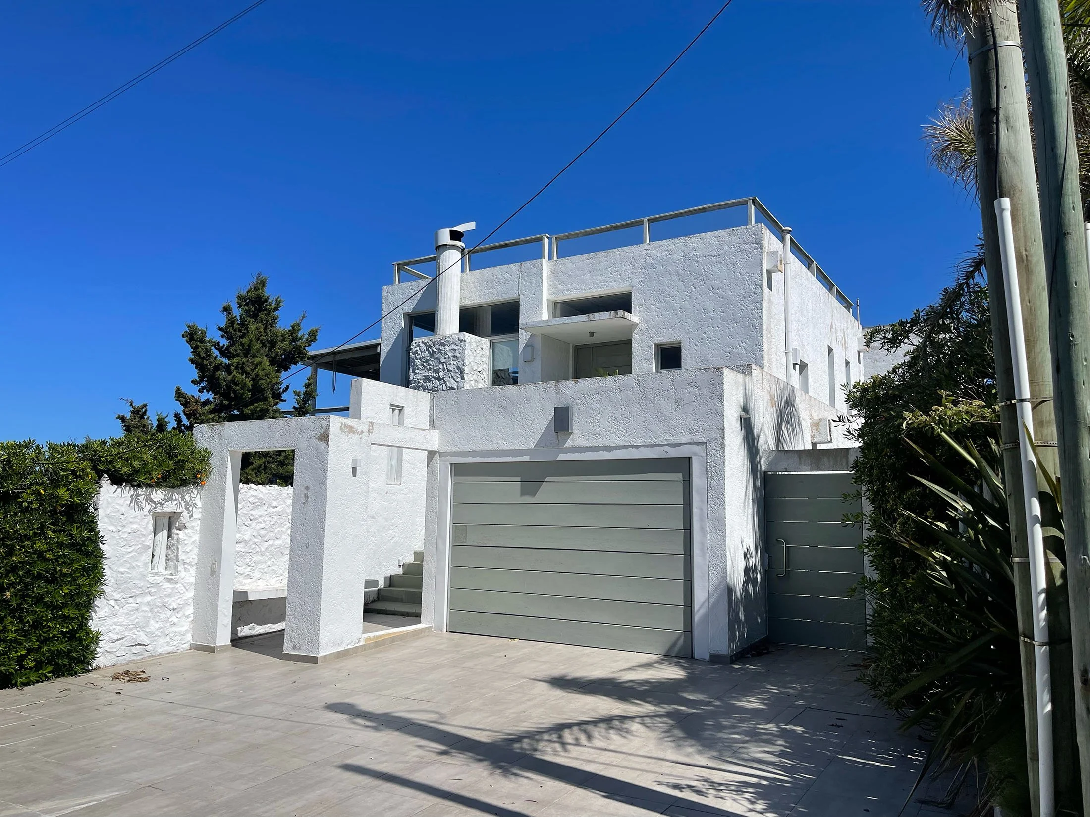 José Ignacio Village Center | 5 Bedroom Residence on Double Lot | $7,250,000