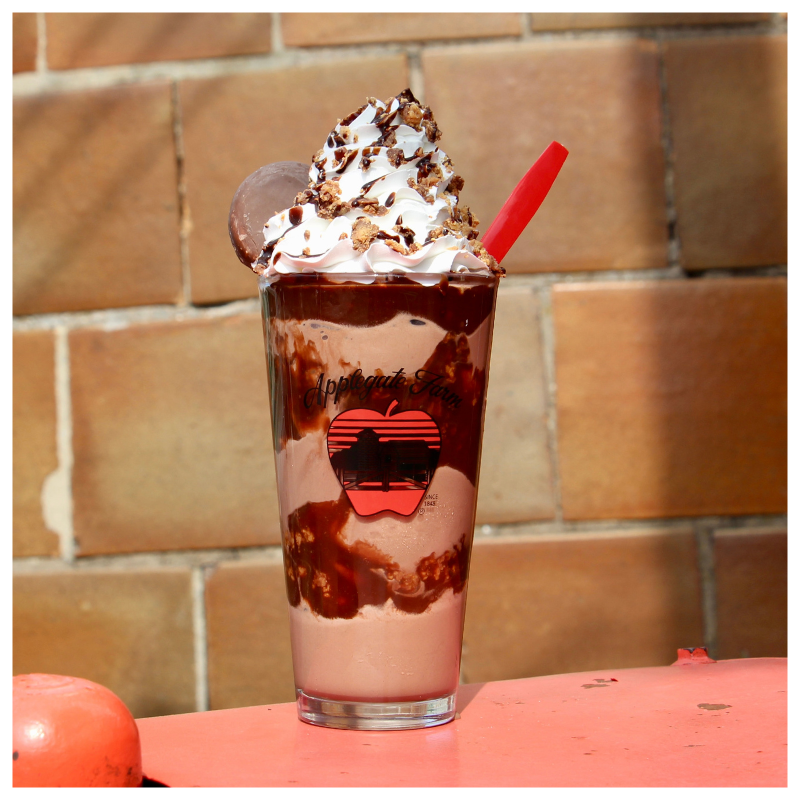 Peanut Butter Fudge Cookie Sundae