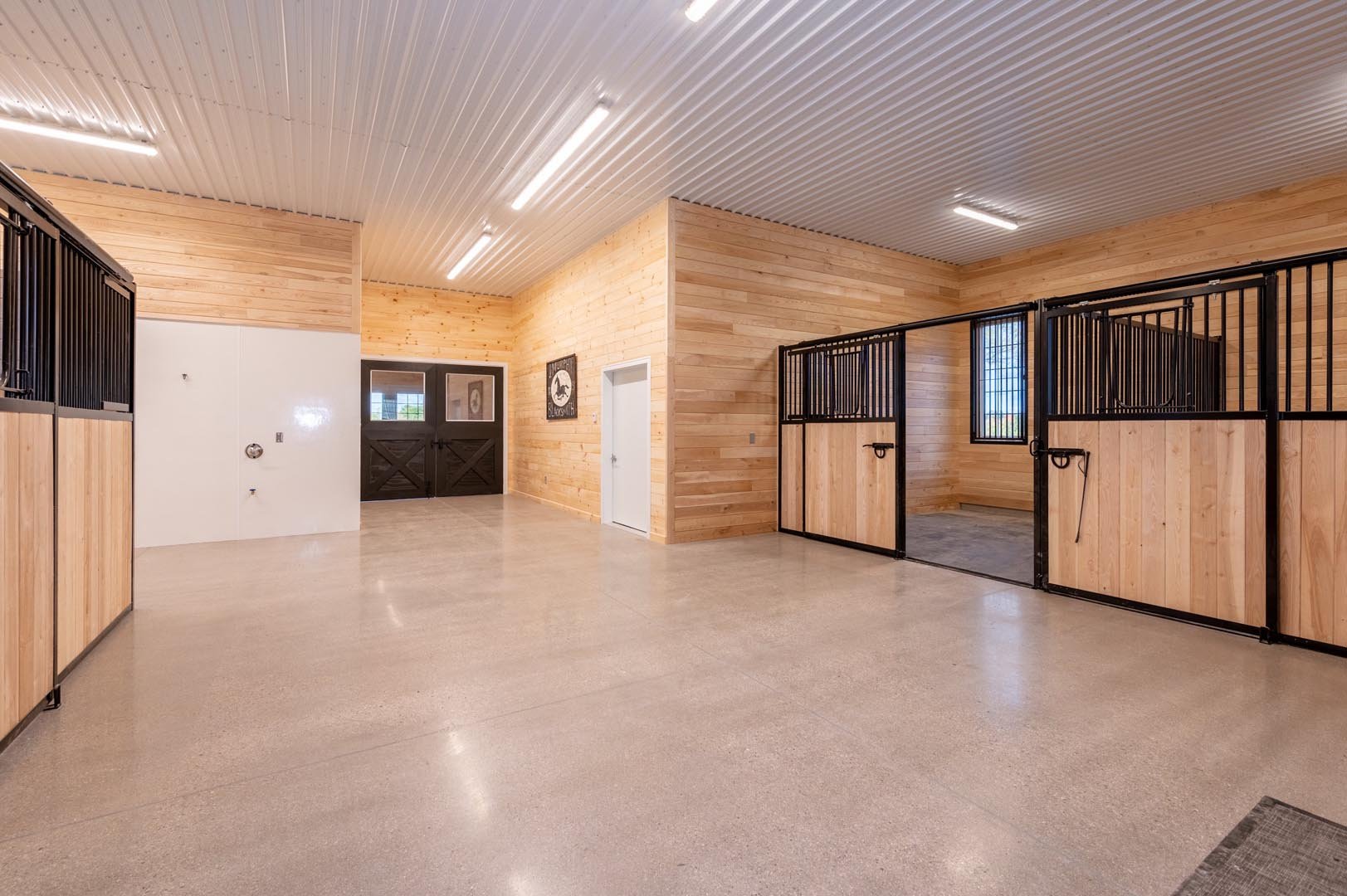 058-10268 3 Line, Milton (58).jpg