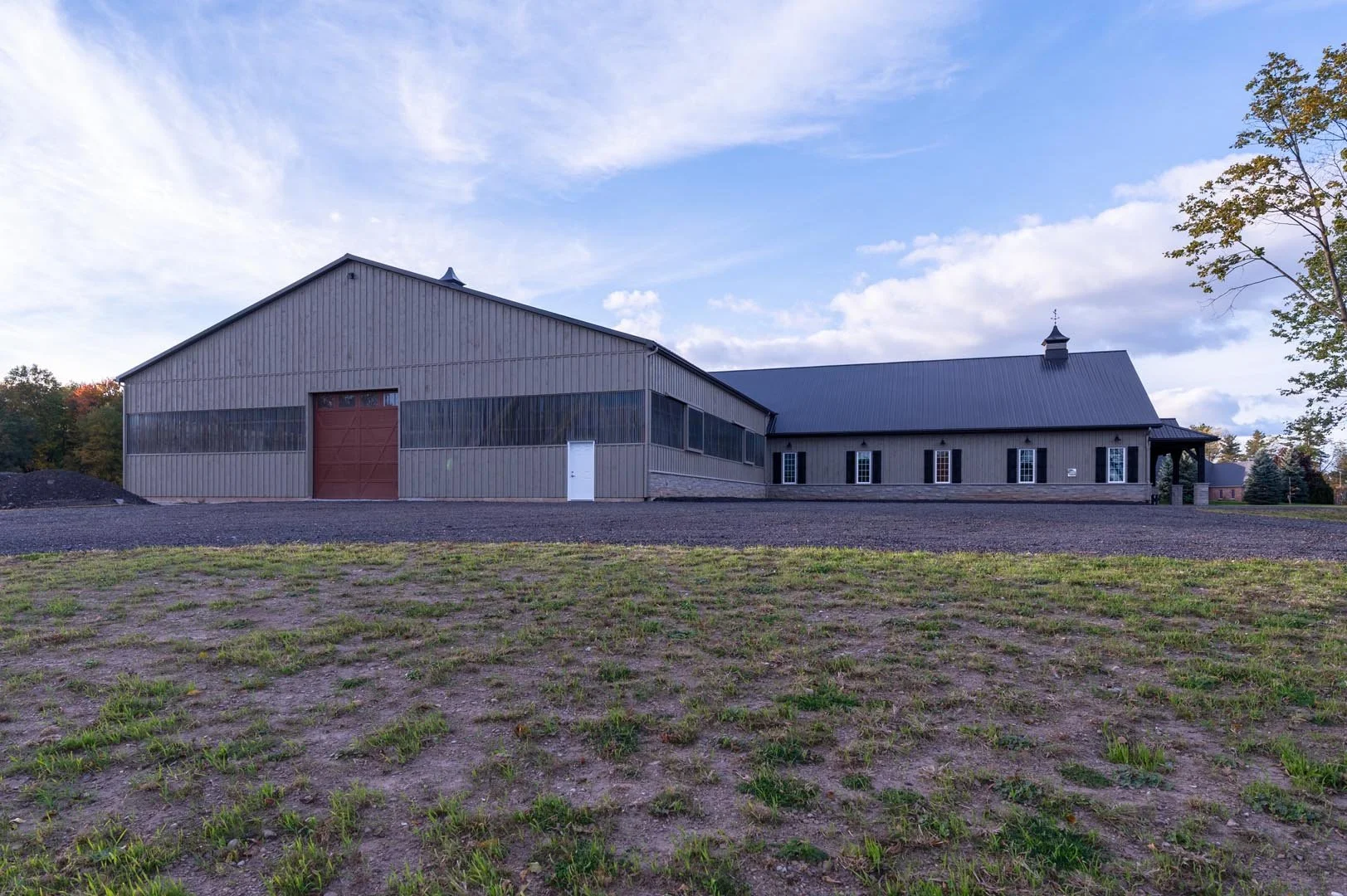 004-10268 3 Line, Milton (4).jpg