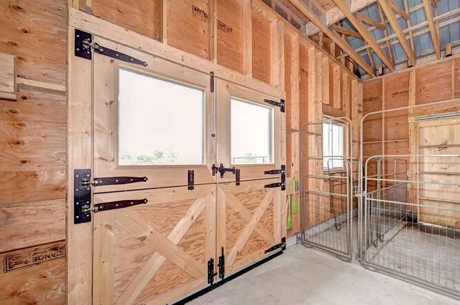 5811 6 Line guelph ON N0B 2K0-small-034-036-Interior Main 10-666x442-72dpi.jpg