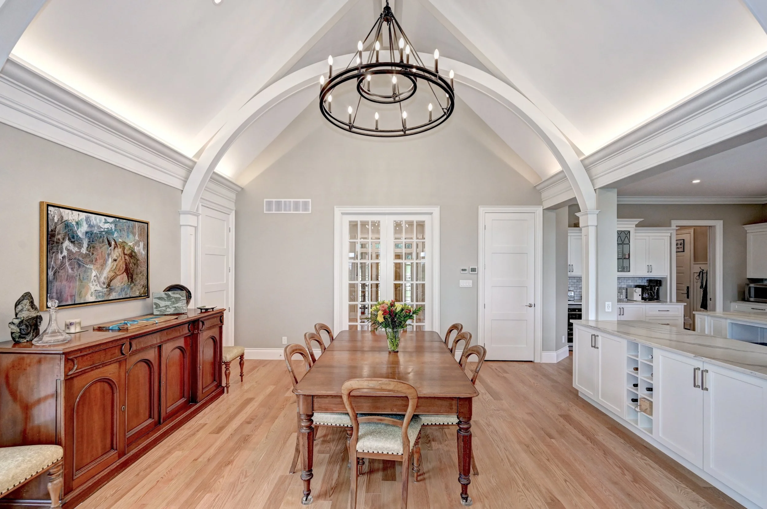 30 Dining room (1).jpg