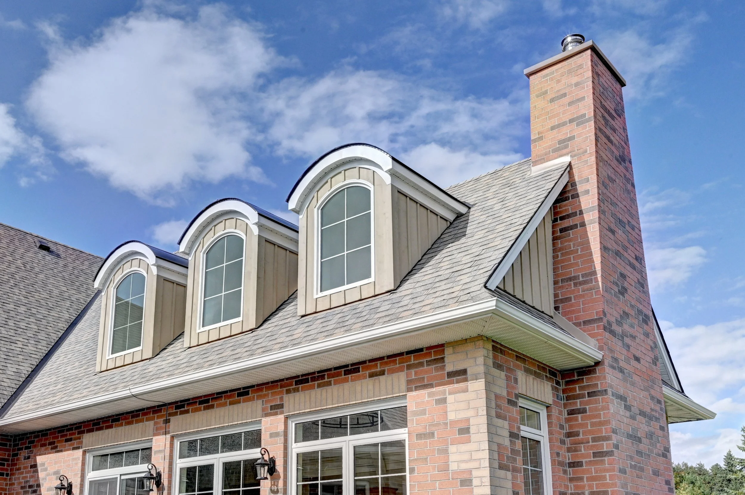 99 Back Exterior (7).jpg