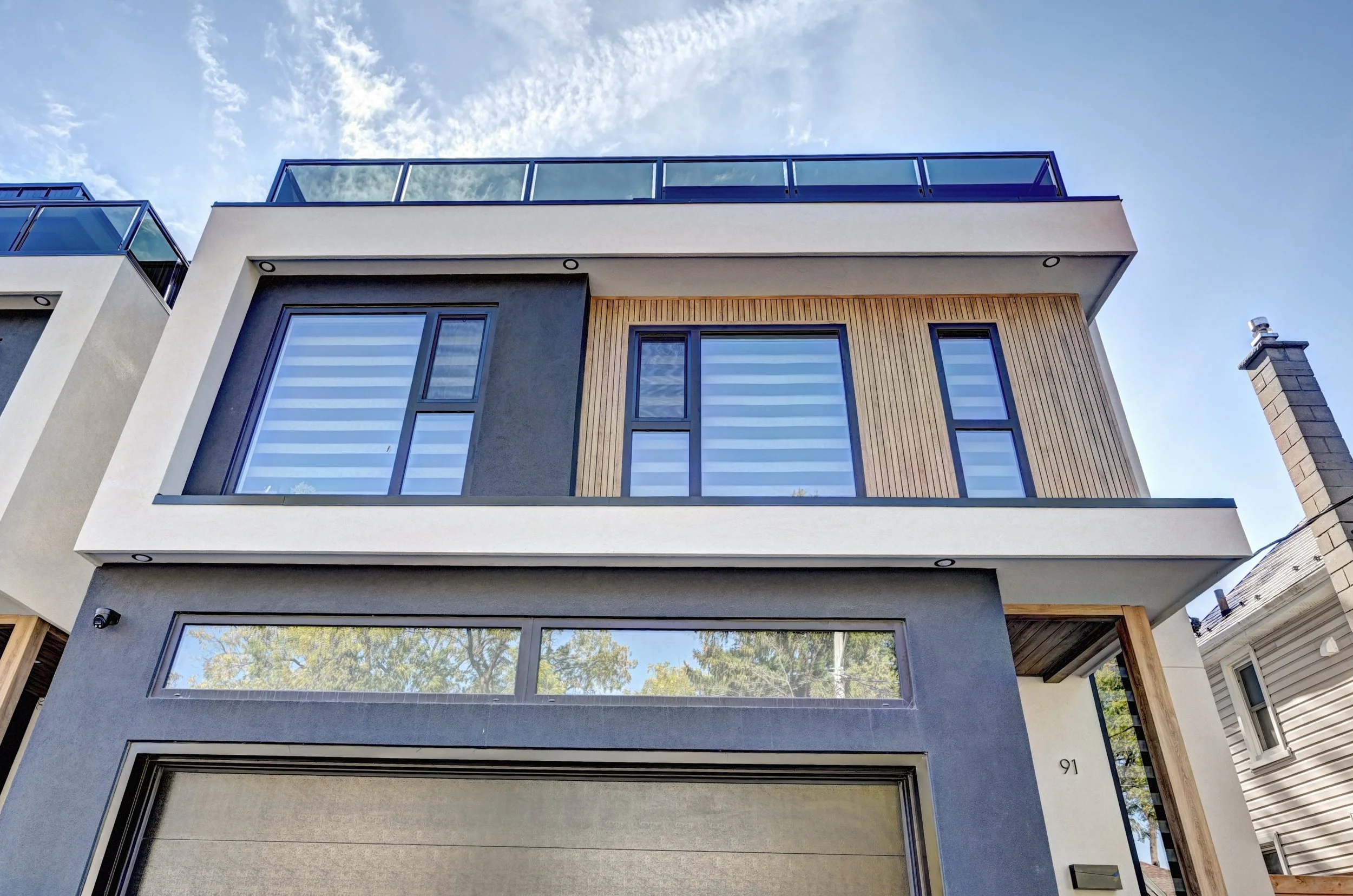 012-99 Exterior (12).jpg