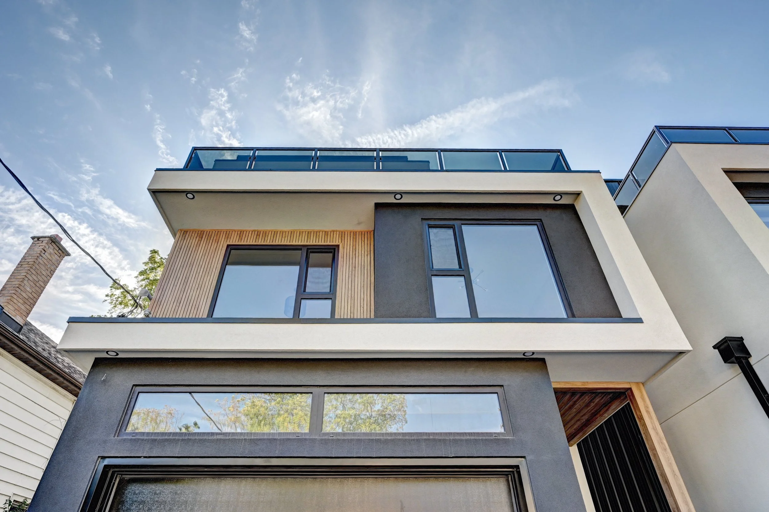 013-99 Exterior (13).jpg