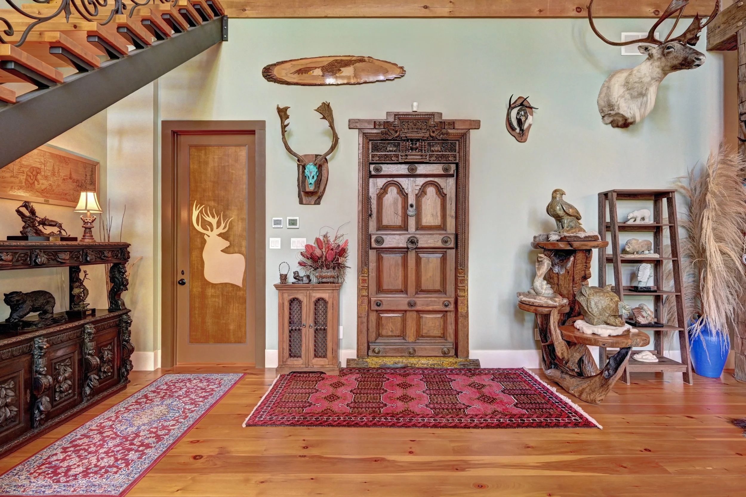 001-5 Entrance (1).jpg