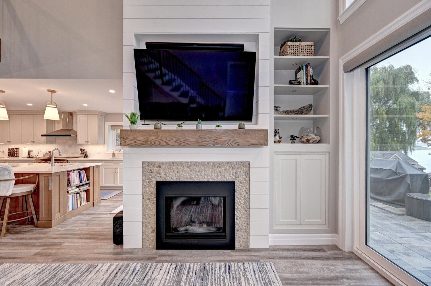 157 Road 100 Moorefield ON N0G-large-027-025-Family Room 12-1500x997-72dpi.jpg