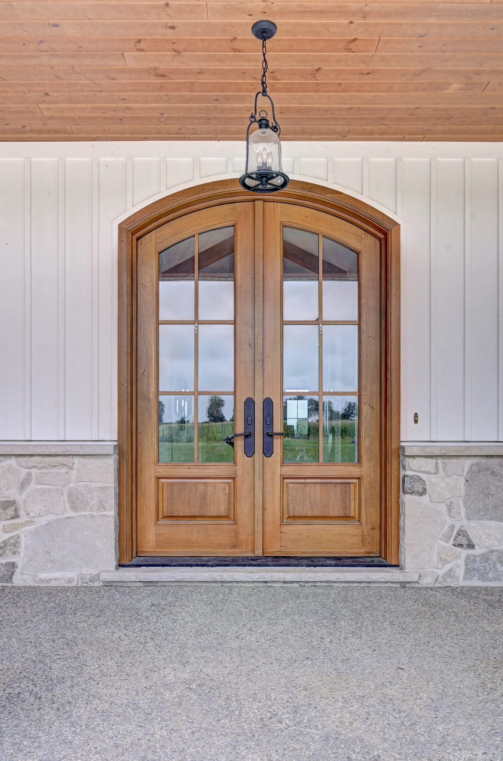 6046 1 Line Erin ON L0N 1N0-print-104-097-Outside 41-1600x2418-300dpi.jpg