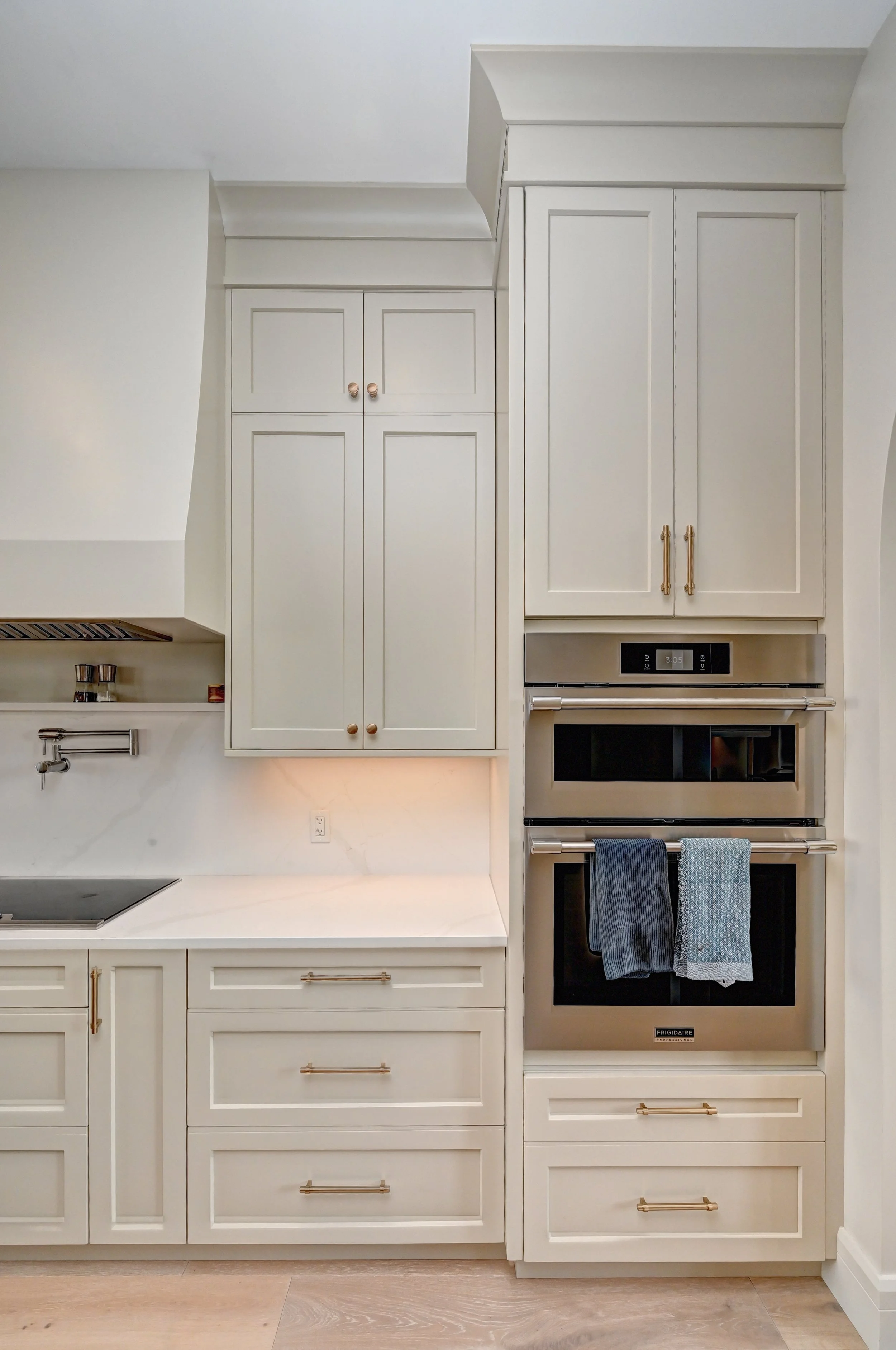 024-51 Kitchen  (9).jpg