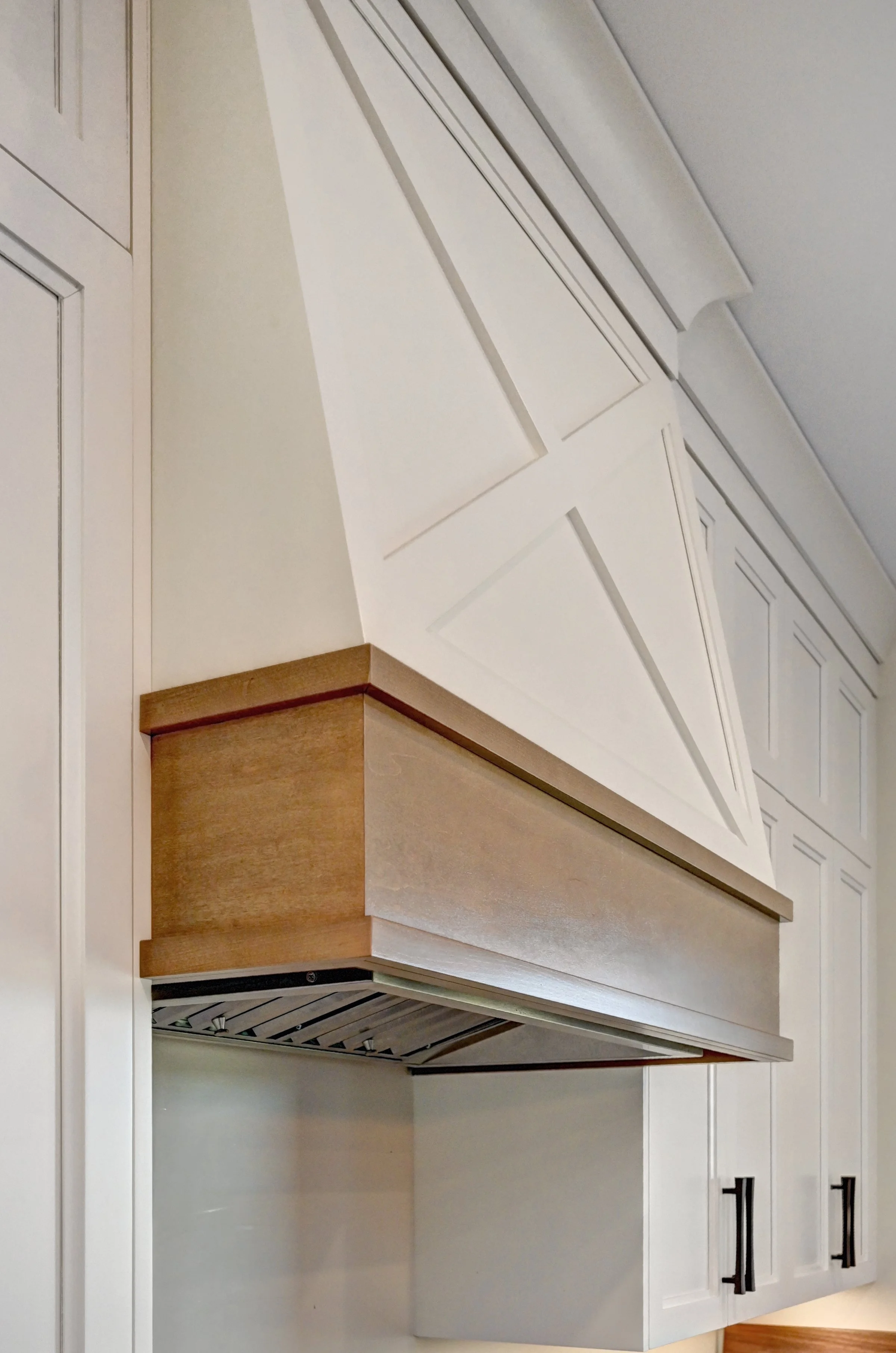 039-50 Kitchen (16).jpg