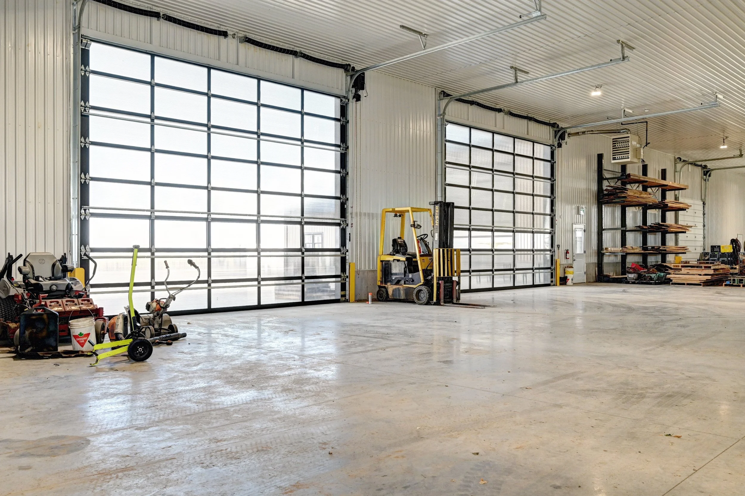052-Interior Garage (19).jpg