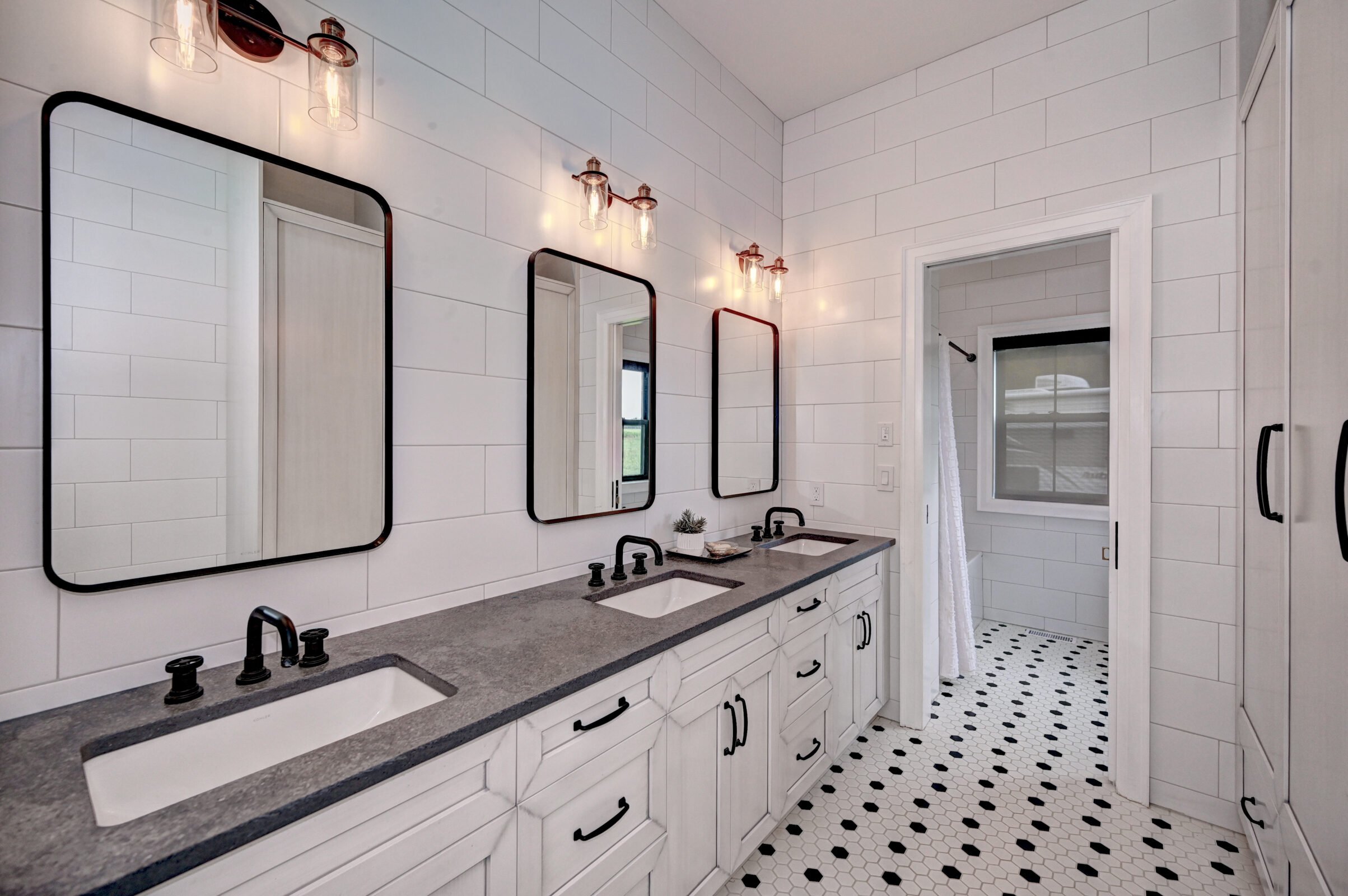 Custom bathroom vanity