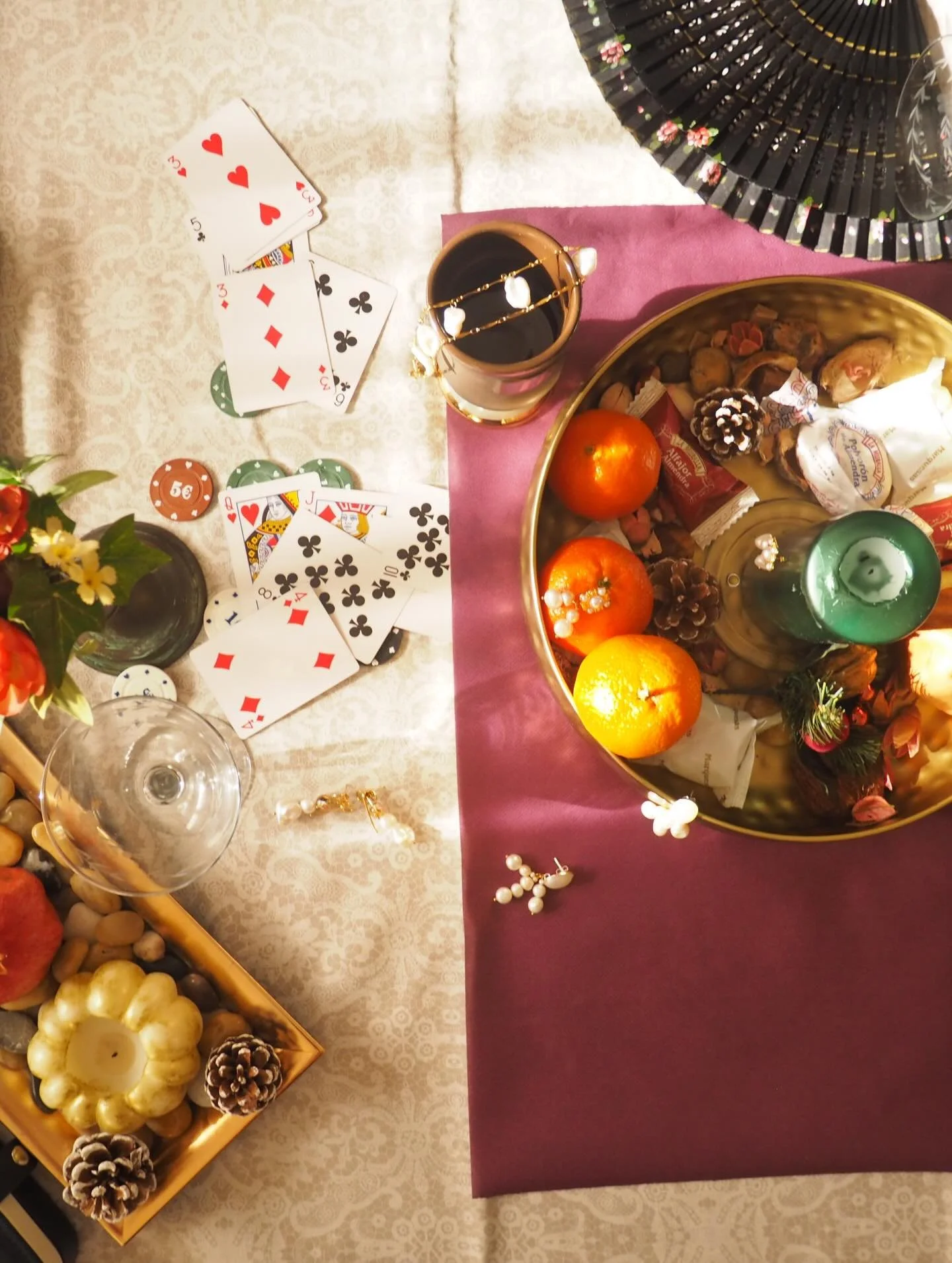 Infantas has arrived. Four pieces, one tiny corte - made for the reales de verdad.

Teresa, Margarita, Menina, Mariana: all un poco extra, none here to behave.

Now available at La Finca Atelier 🪭