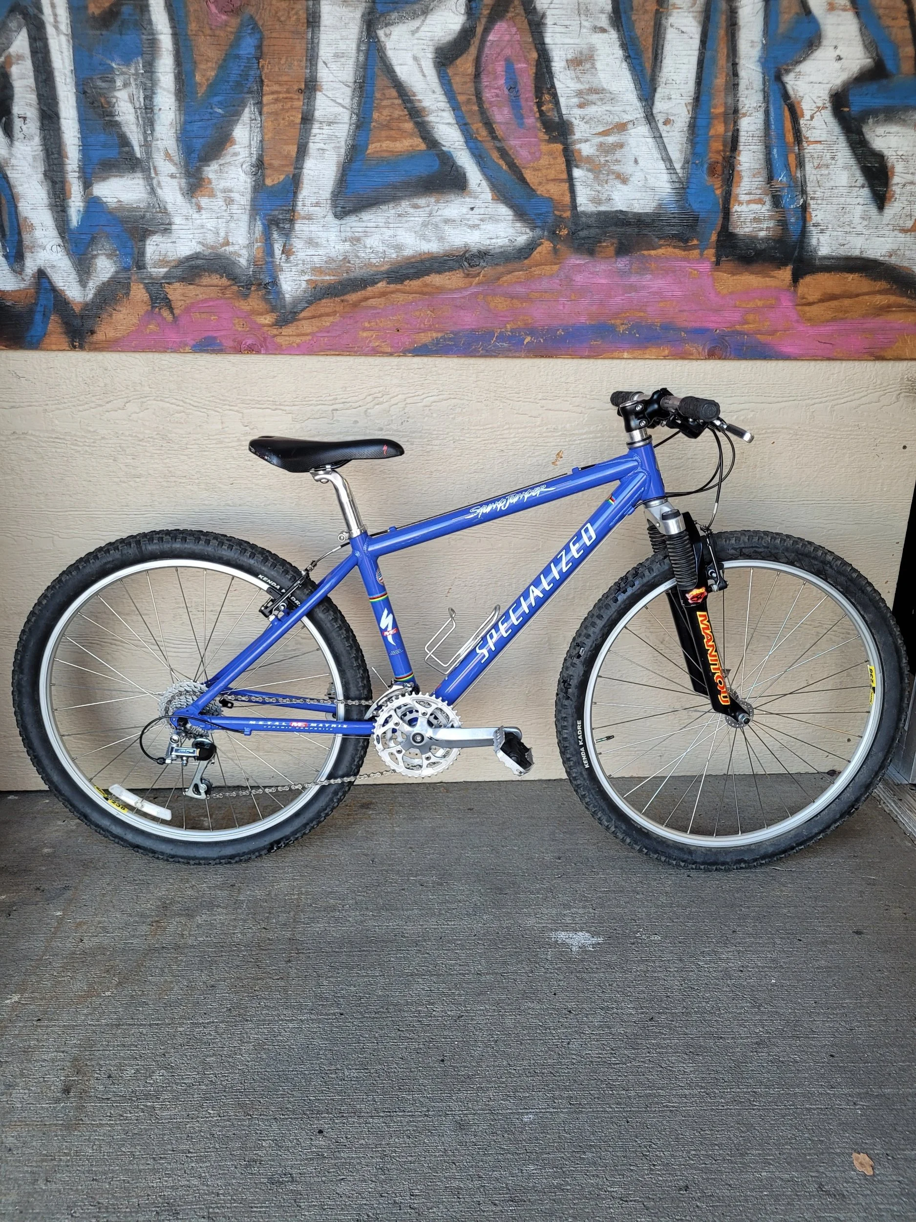 Specialized StumpJumper 15.5" - $250