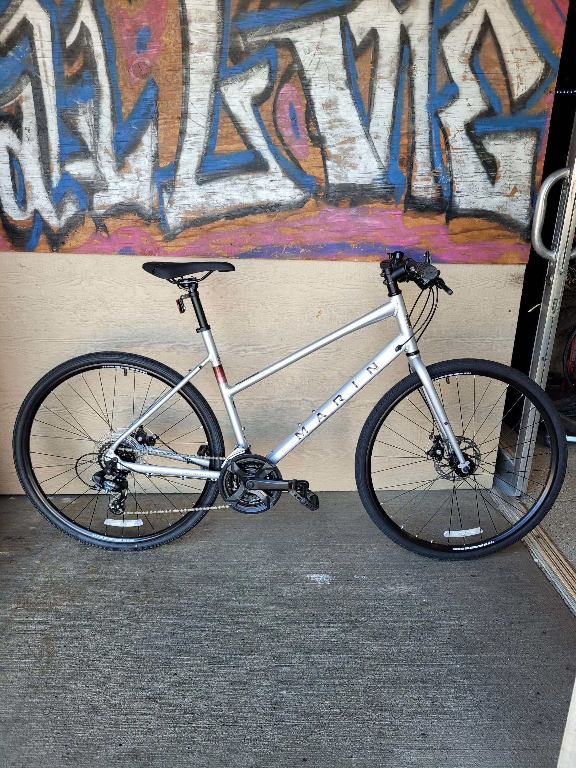 New Marin Fairfax 1 ST Large - $615