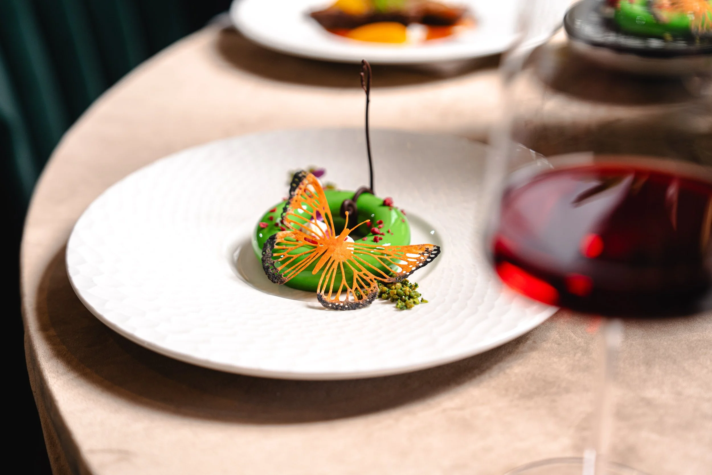 LJ menu - butterfly 3.jpg