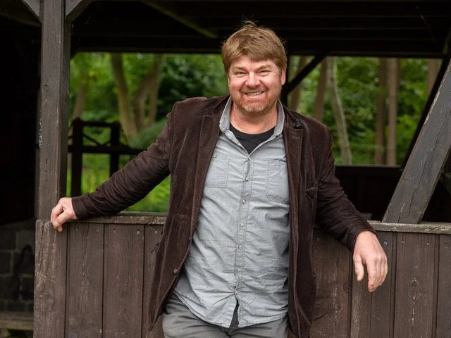 Matthias Stührwoldt vertellt op platt