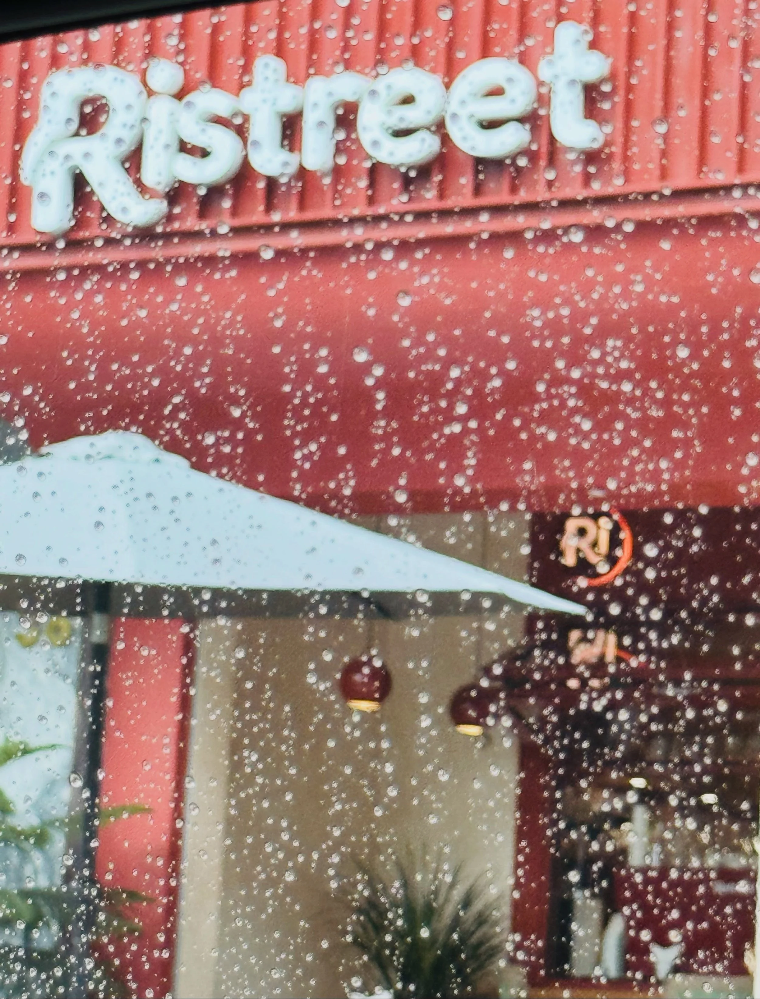 Rainy outside, warm inside. ☕️🌧️
A little comfort, a little fulfilment, and one smile that stays a little longer.
Some days just feel right. ❤️

📍 36 Thai Ly, Thao Dien
🕘 Mon-Sun: 7AM-5PM
#Ristreet #specialtycoffeethaodien #brunchthaodien