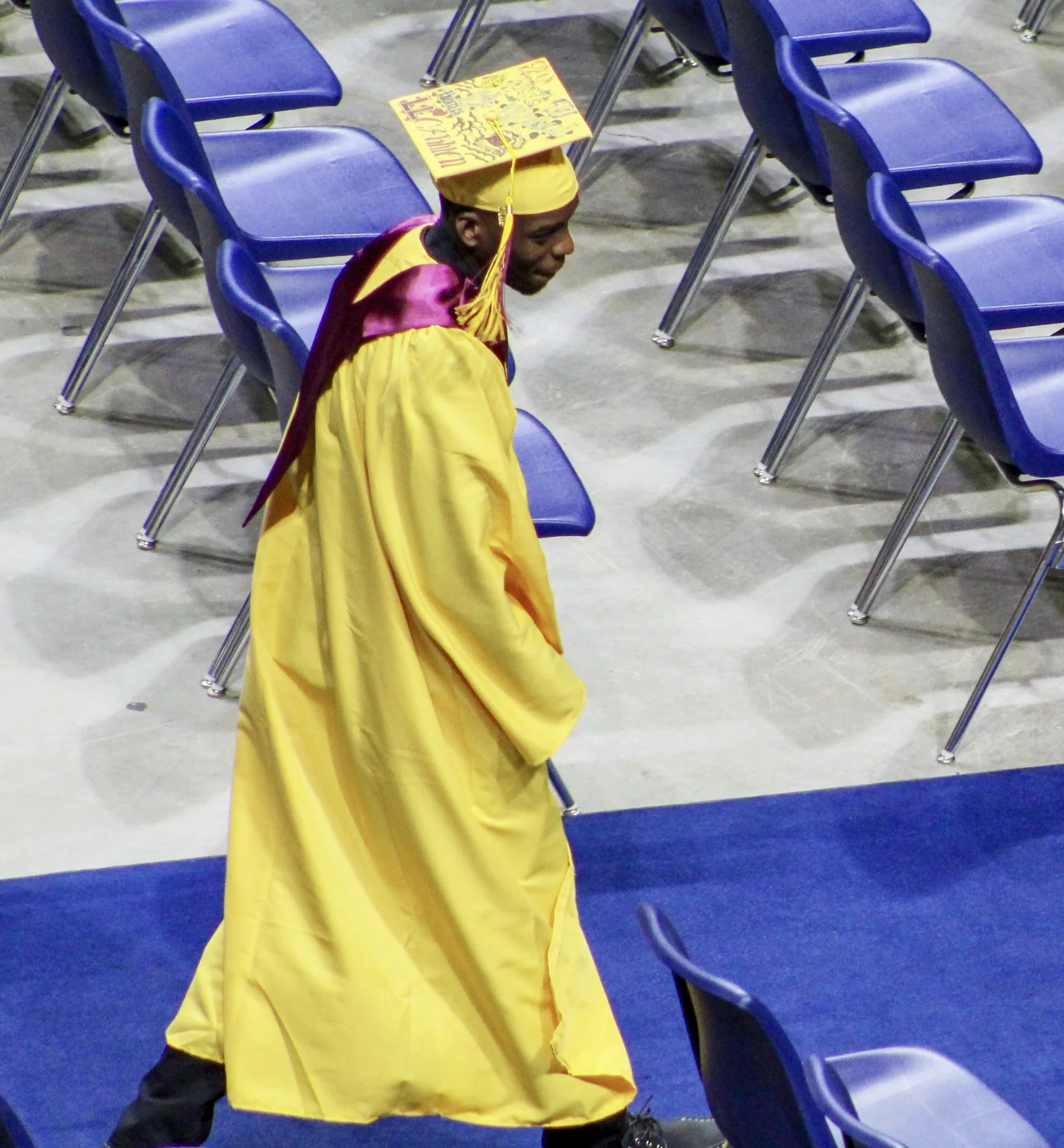Graduation portrait photography by Major Lit