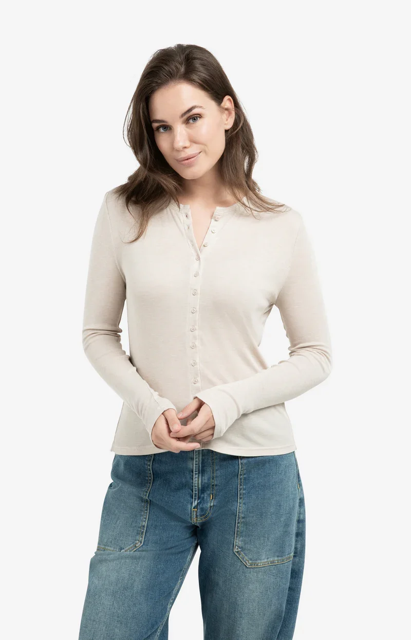jersey-cardigan-with-long-sleeves-and-fine-buttons-1_85a5e265-f440-4a71-8952-556c3f2b1c2c.webp