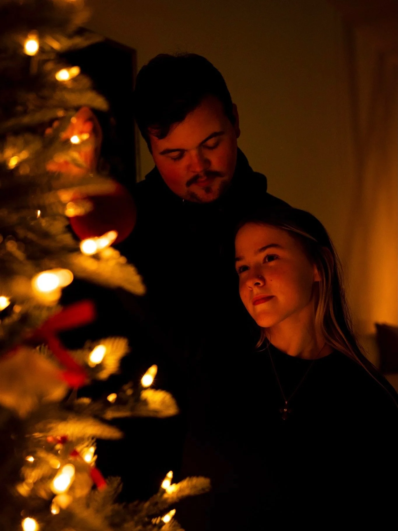 Happy holidays to all those who celebrate! 🫶🏼 🌲
I will be out of office until the 27th, spending some time with family and taking a much needed creative rest!!