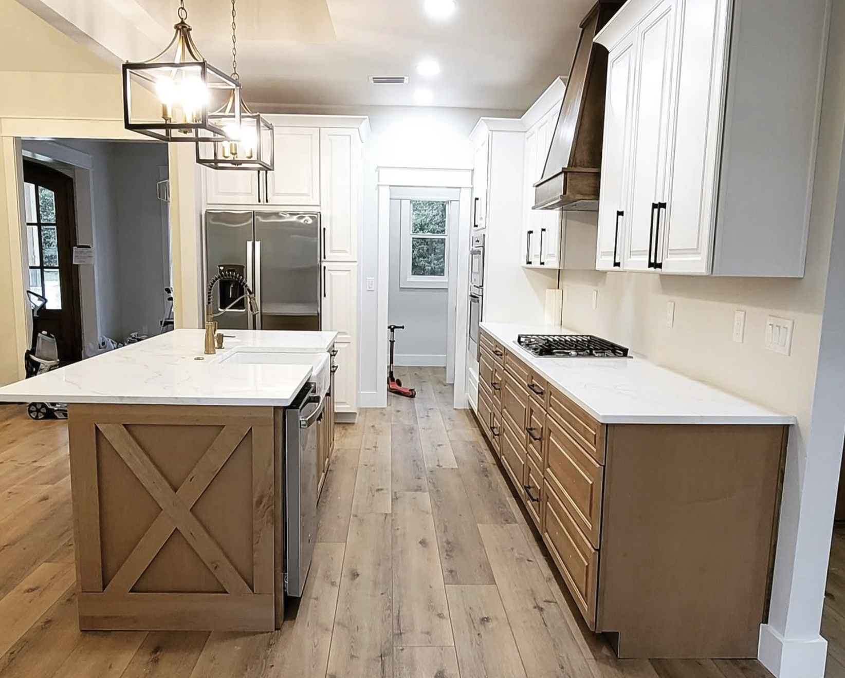 Why More Homeowners Are Choosing to Build Instead of Buy in Pensacola