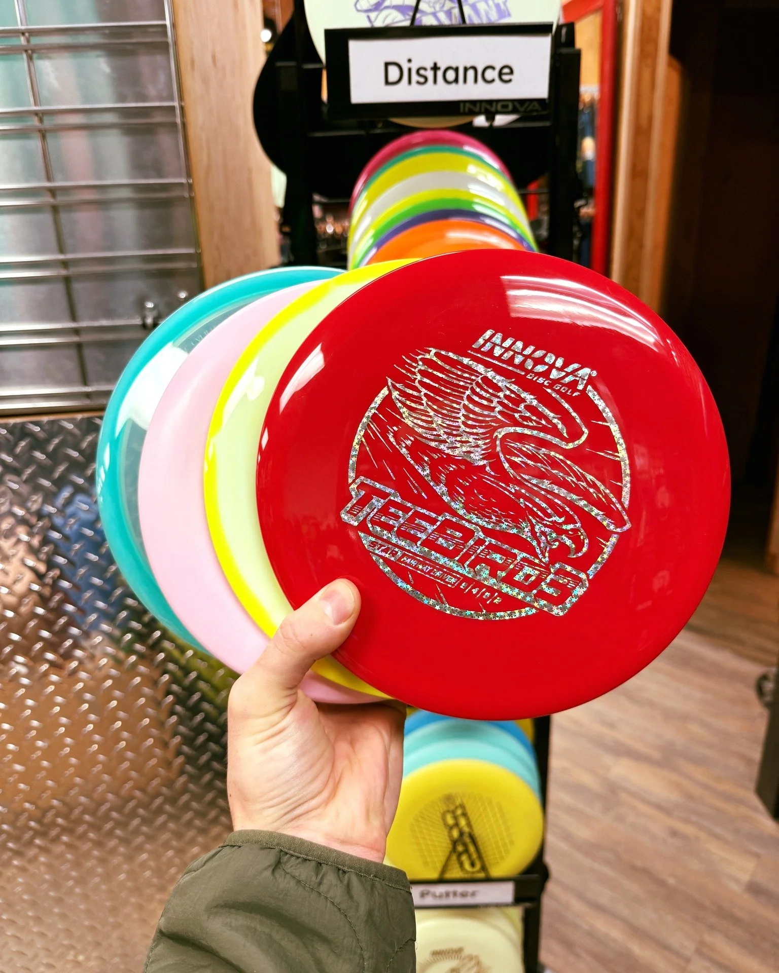 Fresh discs. Full racks.
Game on. 🥏 

#neighbourhoodsports